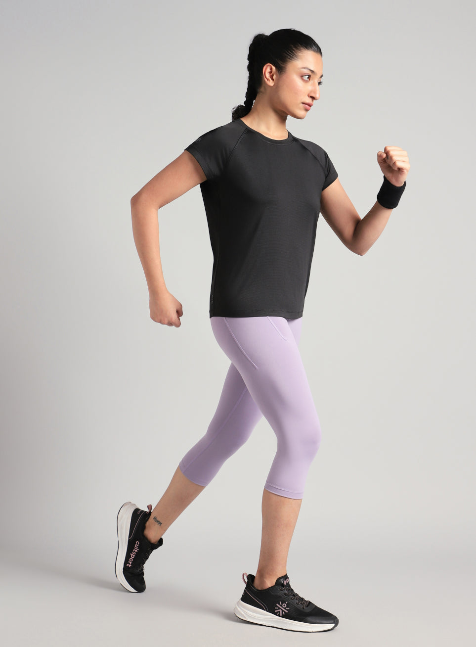 Women's Black Spirit Run T-shirt