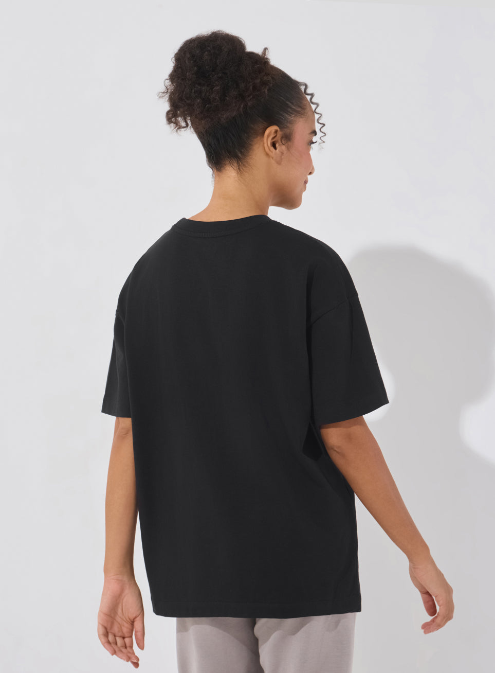 Women's Black Soft Form Comfort Oversized T-shirt