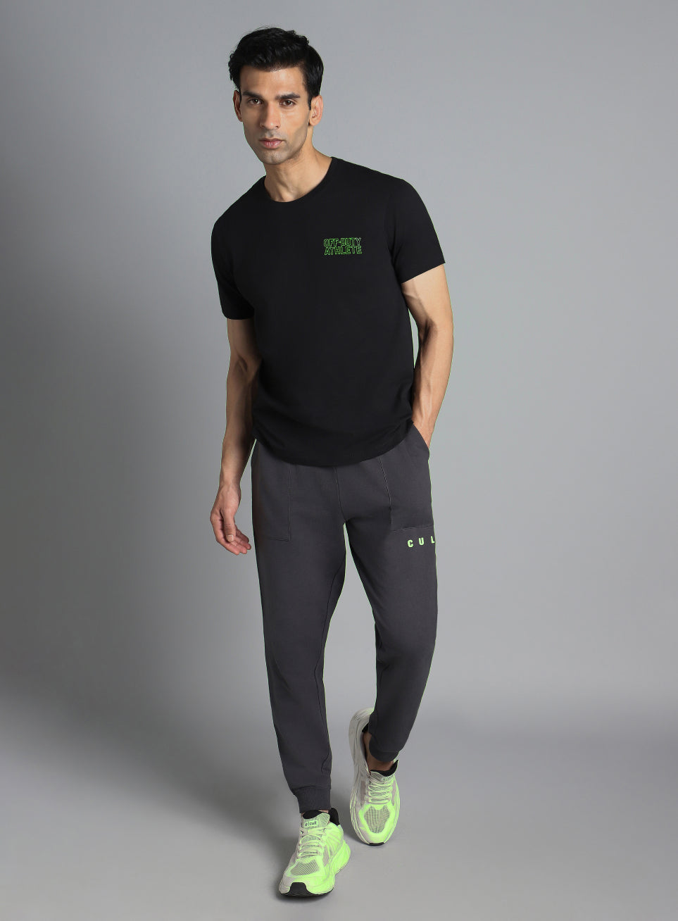 Men's Black Off Duty Print Graphic T-shirt