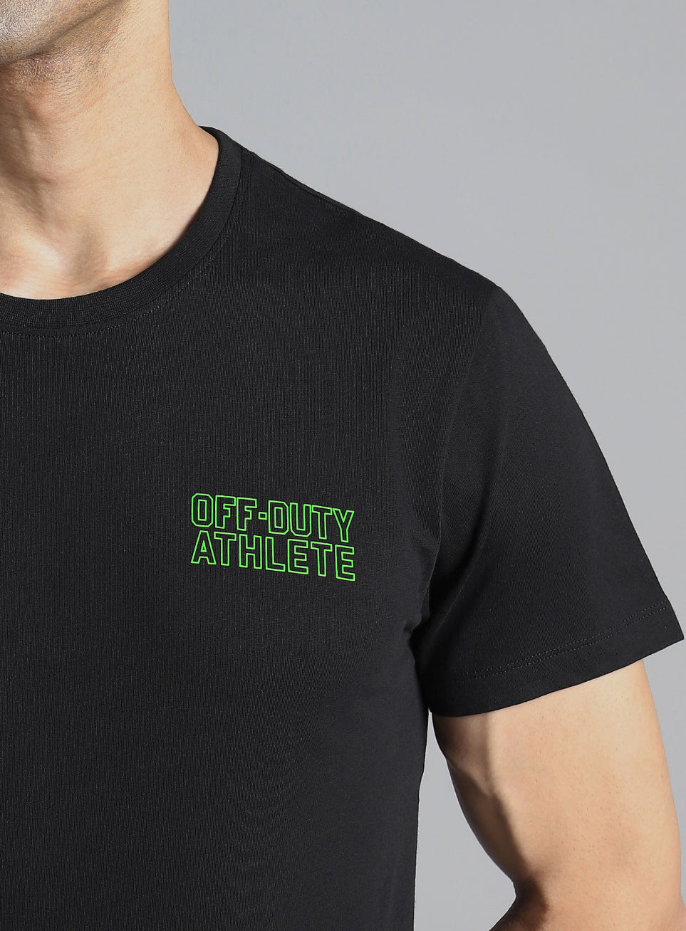 Men's Black Off Duty Print Graphic T-shirt