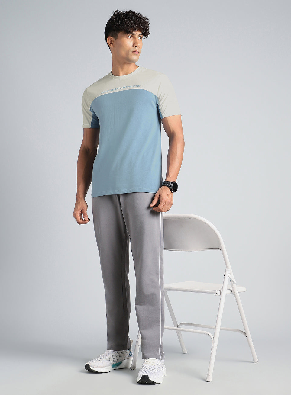 Men's Blue Offbeat Coloblock T-shirt