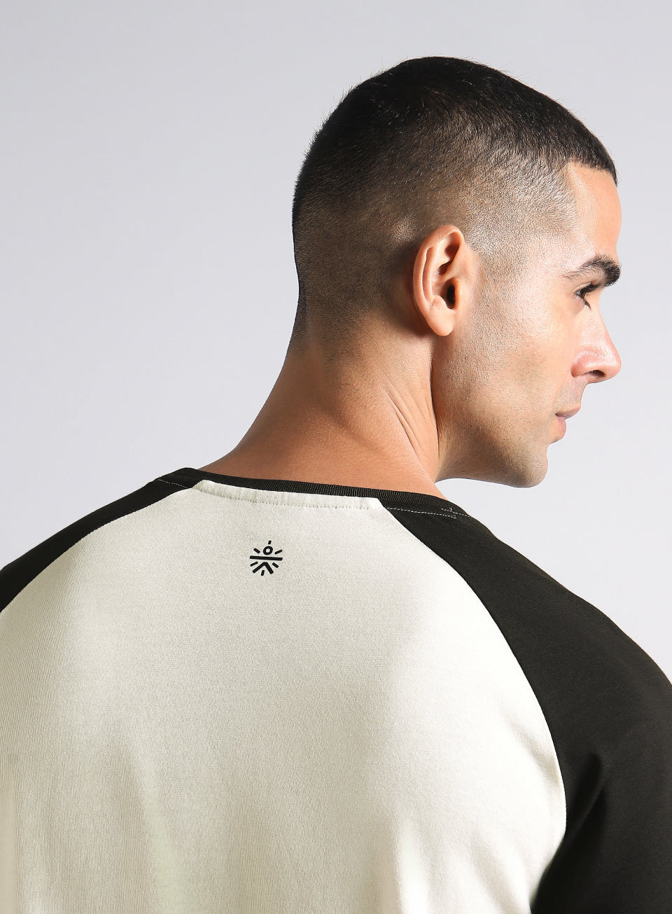 Men's Off White Courtside Sporty Colorblock T-shirt