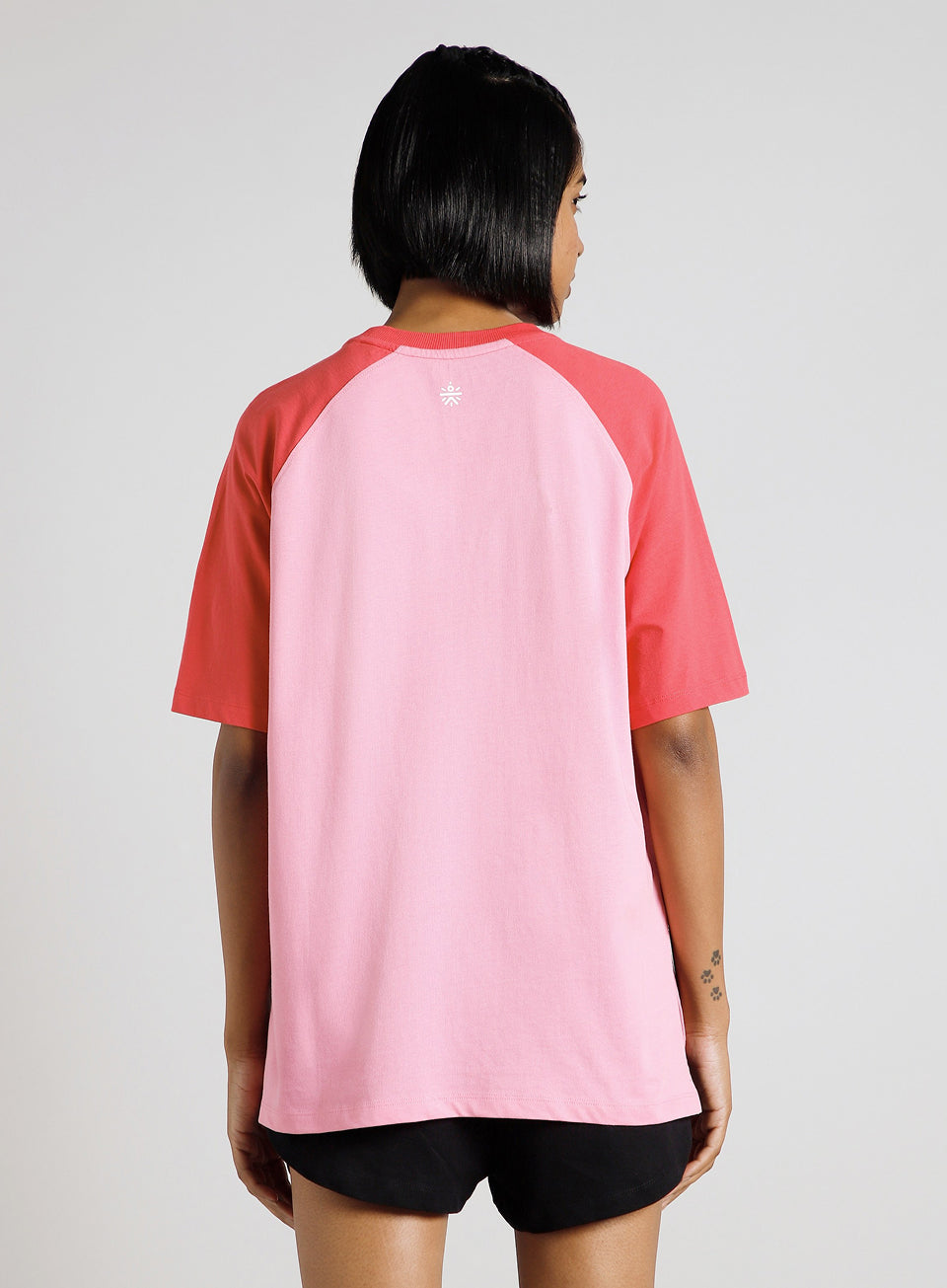 Women's Pink Retro Block Graphic Oversized T-shirt