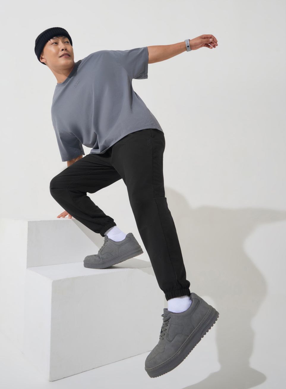 Men's Black Soft Form Classic Joggers