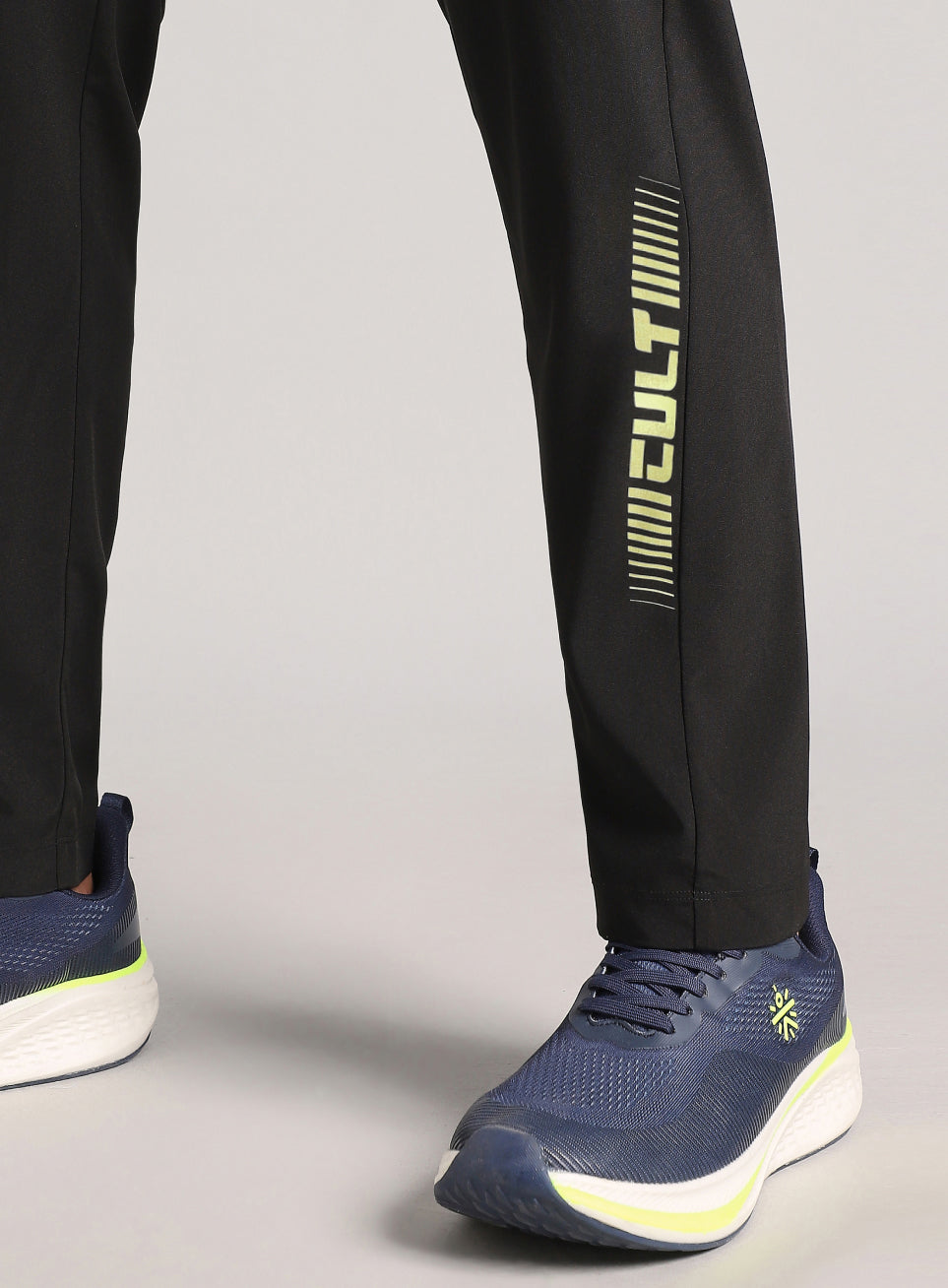 Men's Black Pro Movement Runner's Trackpants