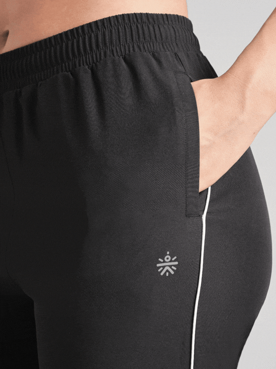 Women's Black Sprint Trackpant