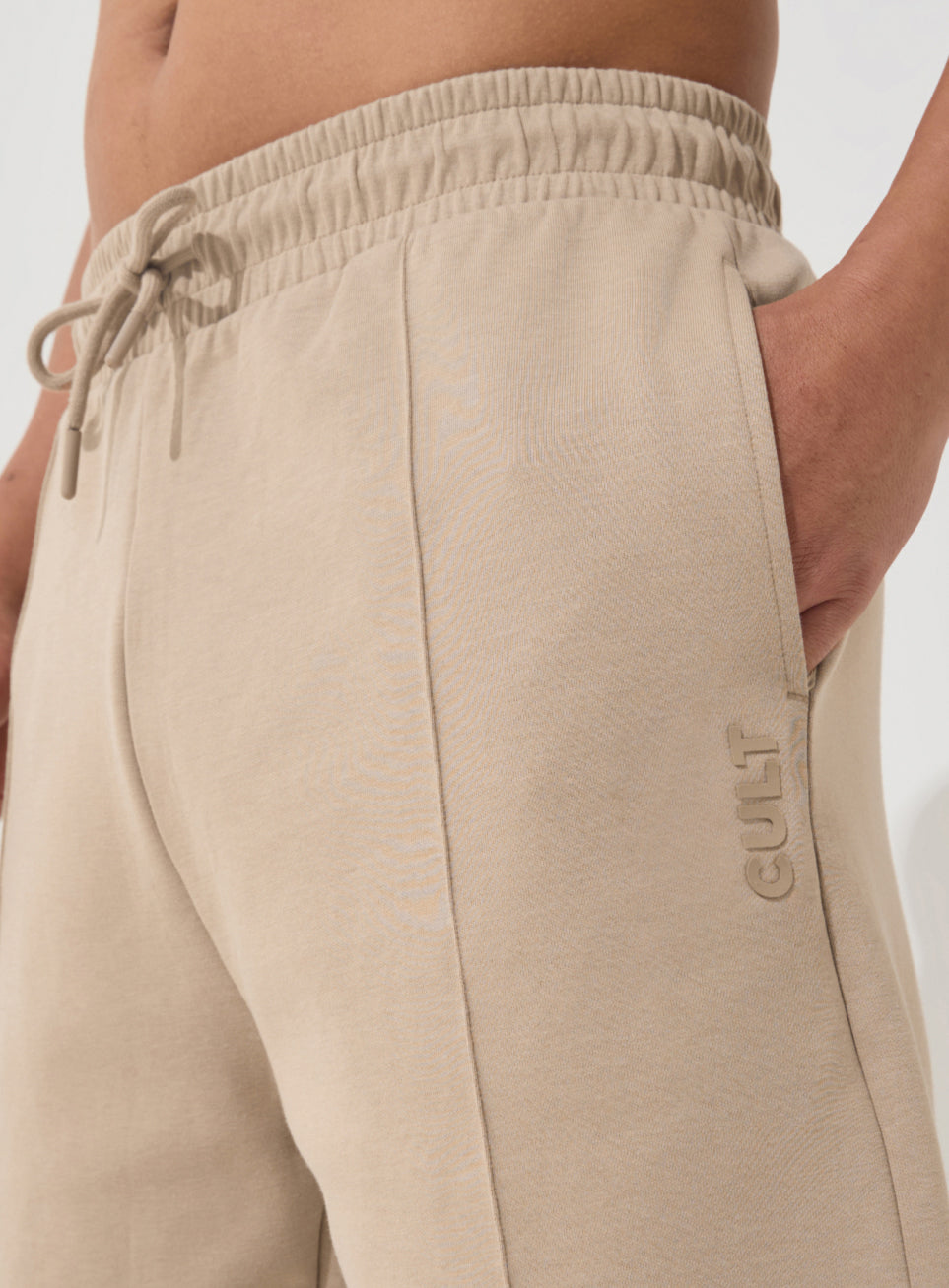 Men's Beige Ultra Luxe Tailored Shorts