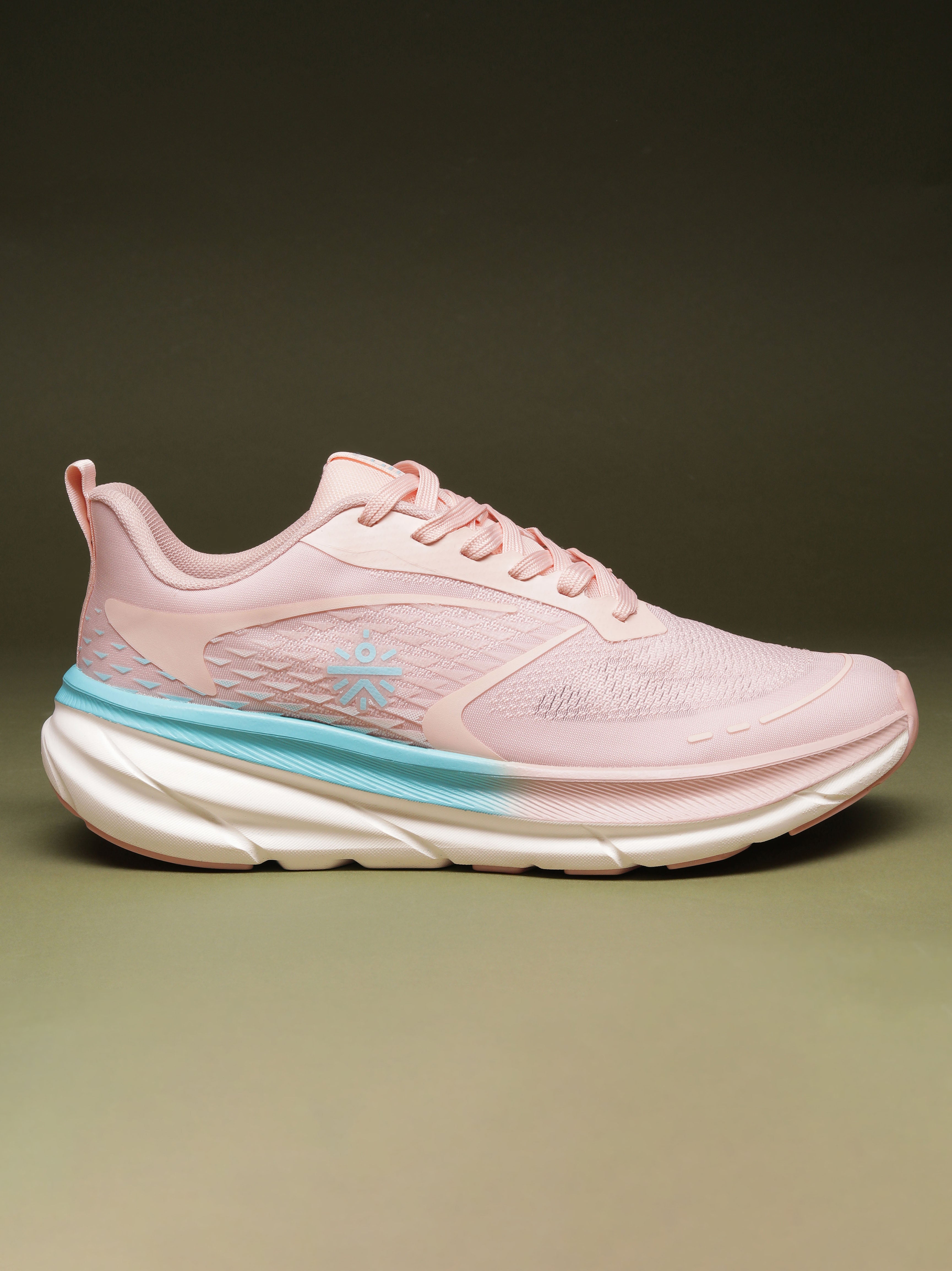 cult Women's CloudRise Running Shoes - Peach