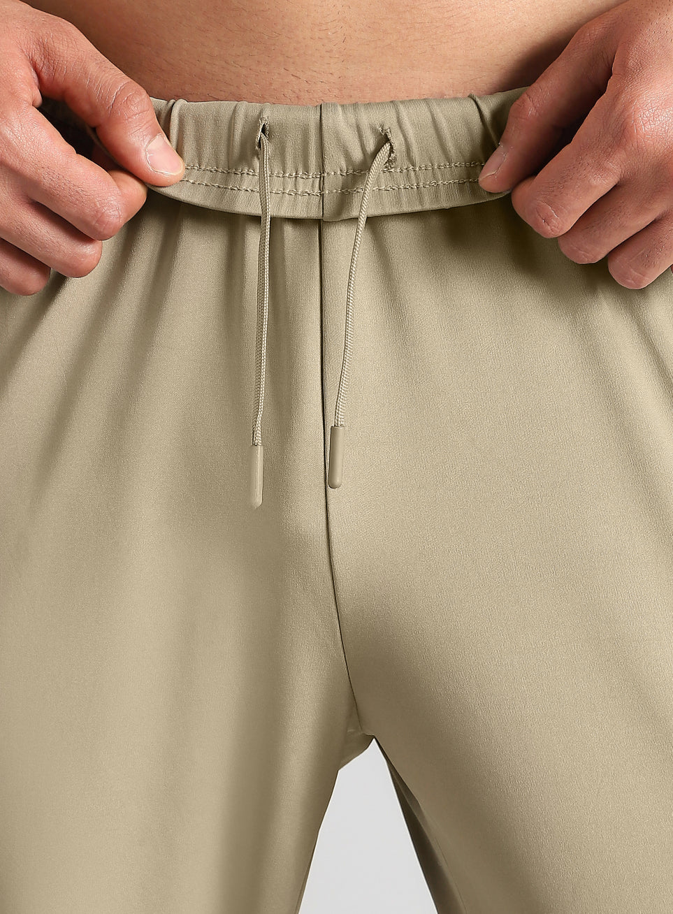 Men's Beige Runner's In Motion Graphic Trackpants