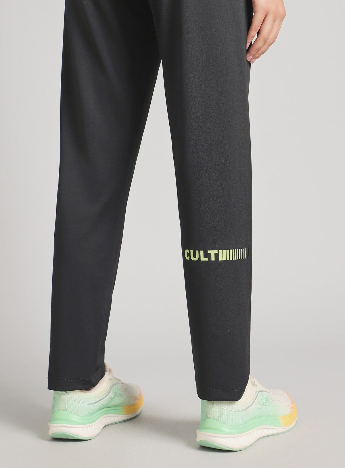 Women's Black Cult Essential Running Joggers