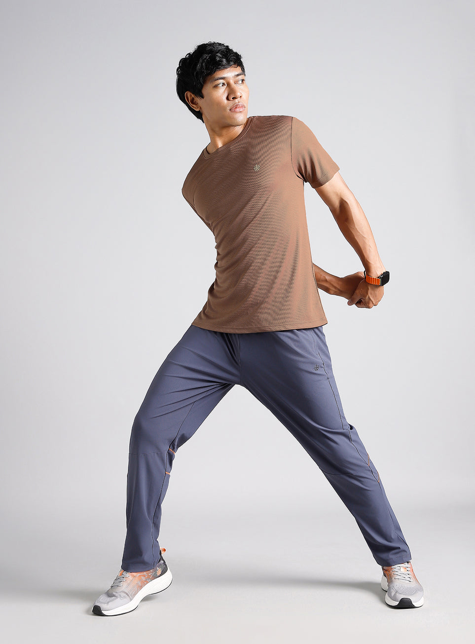 Men's Brown Train All FLY-DRY™ T-Shirt