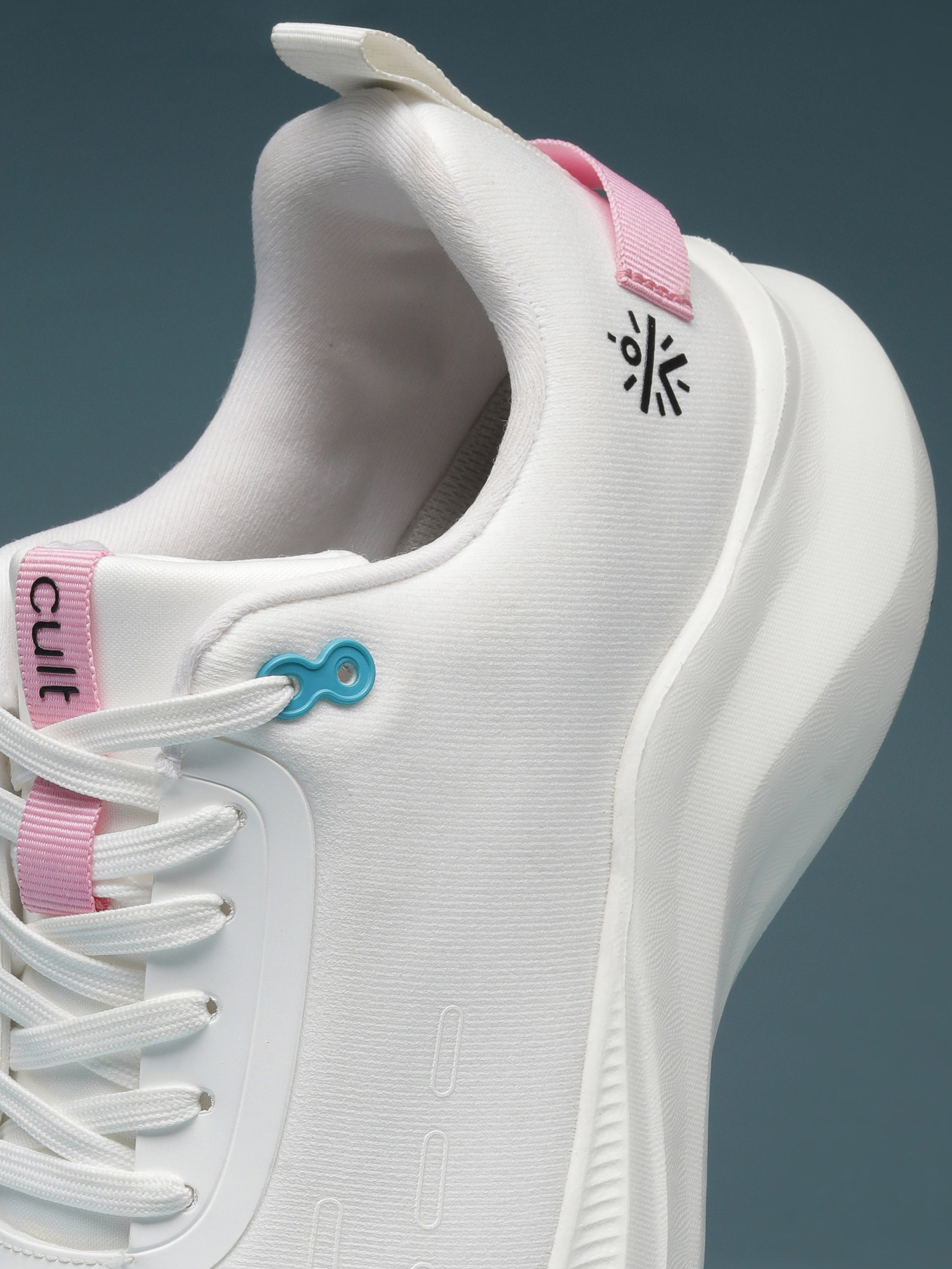 cult Women's DriftFlex Running Shoes - White