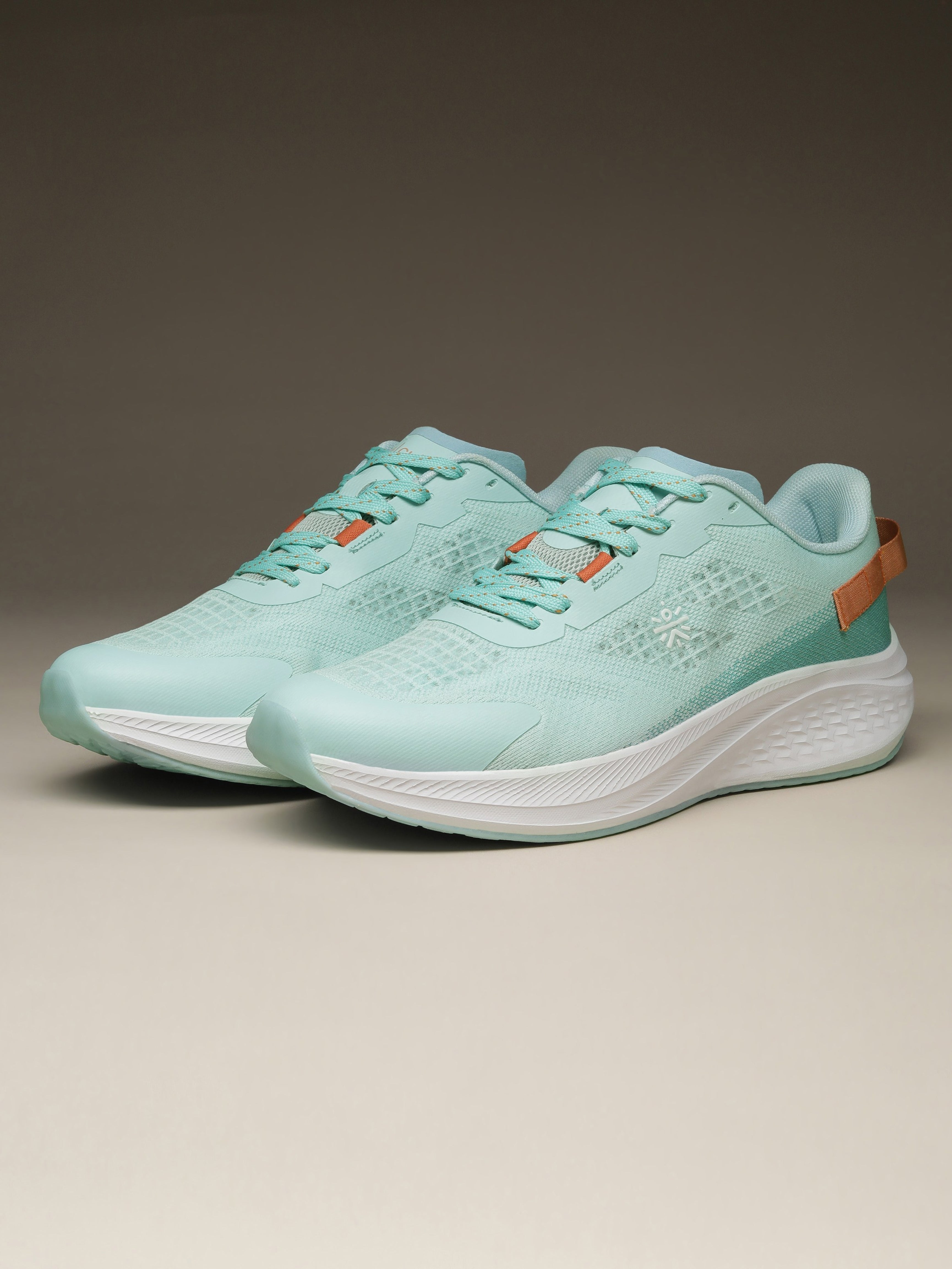 cult Women's SwiftArc Running Shoes - Mint