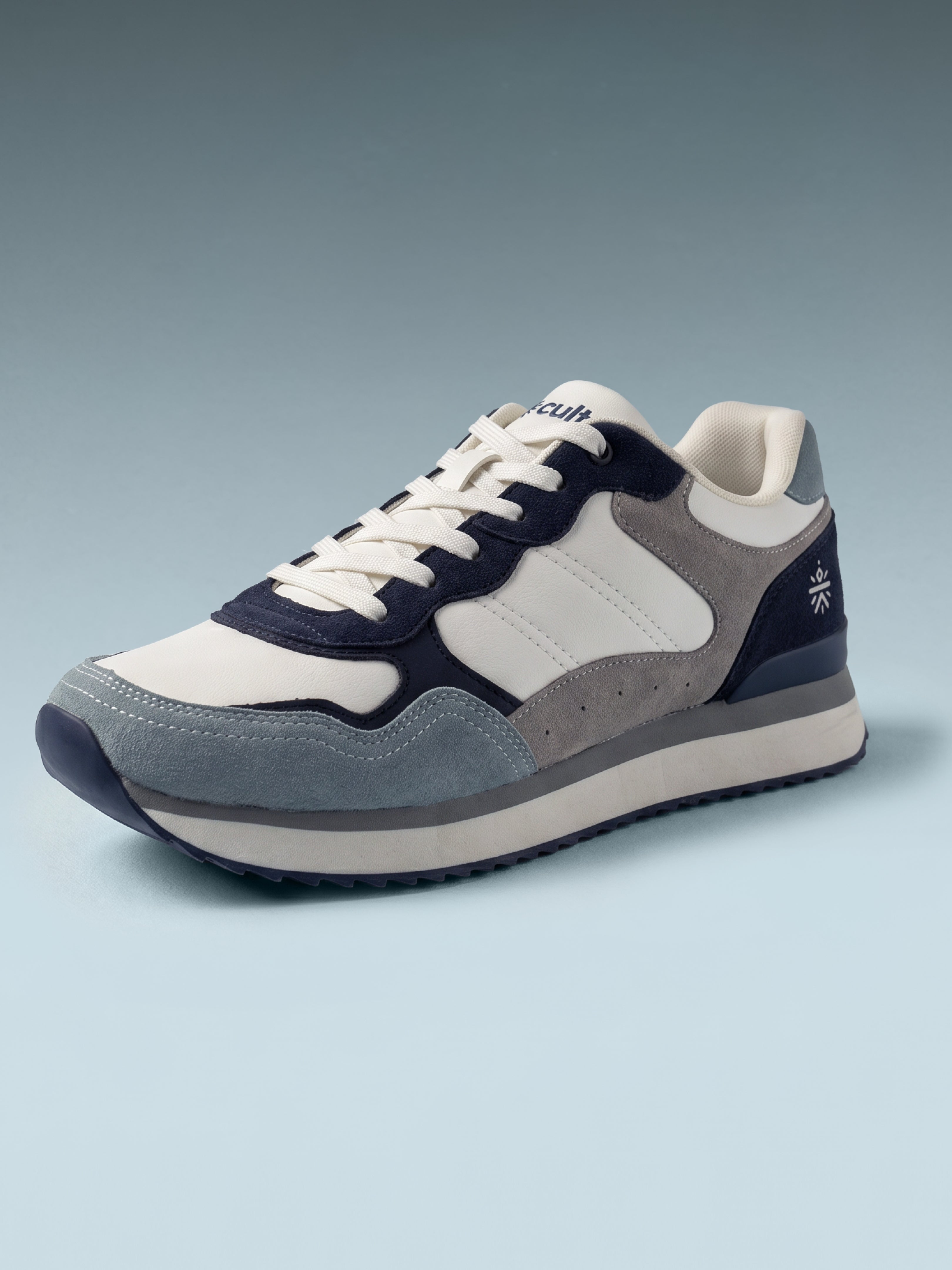 cult Women's RetroEdge Sneakers - White/Navy