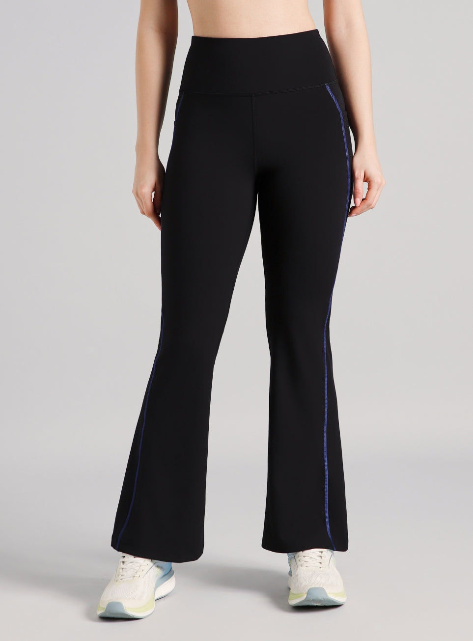 Women's Black Power Pop Training Flarepants