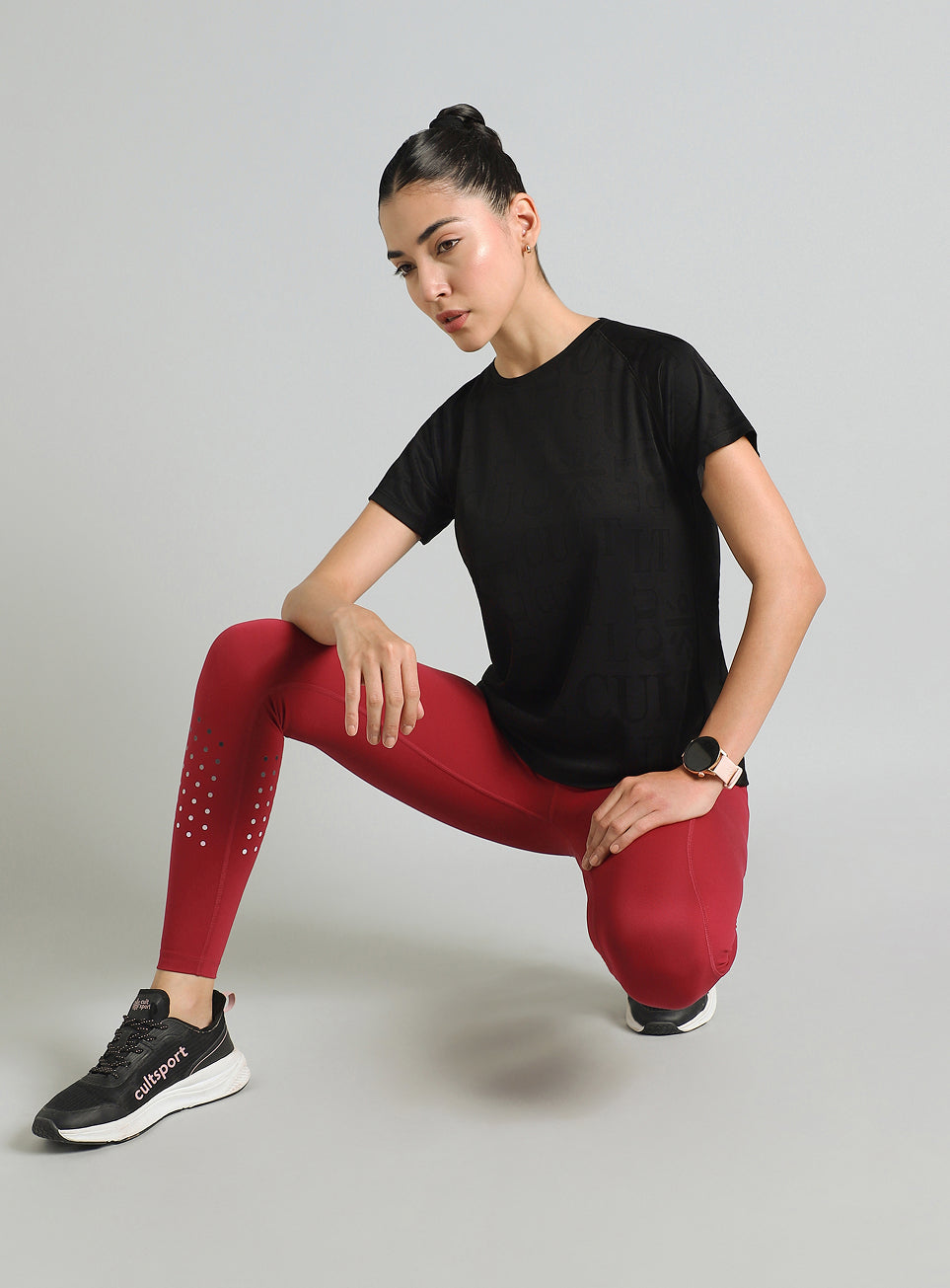 Women's Black CULT ZERO Knit Tech Running T-shirt