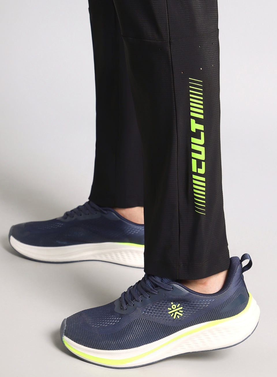 Men's Black Cult Performance Training Trackpants