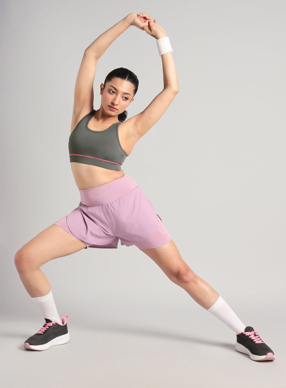 Women's Dark Grey Train-in Medium Support Sports Bra