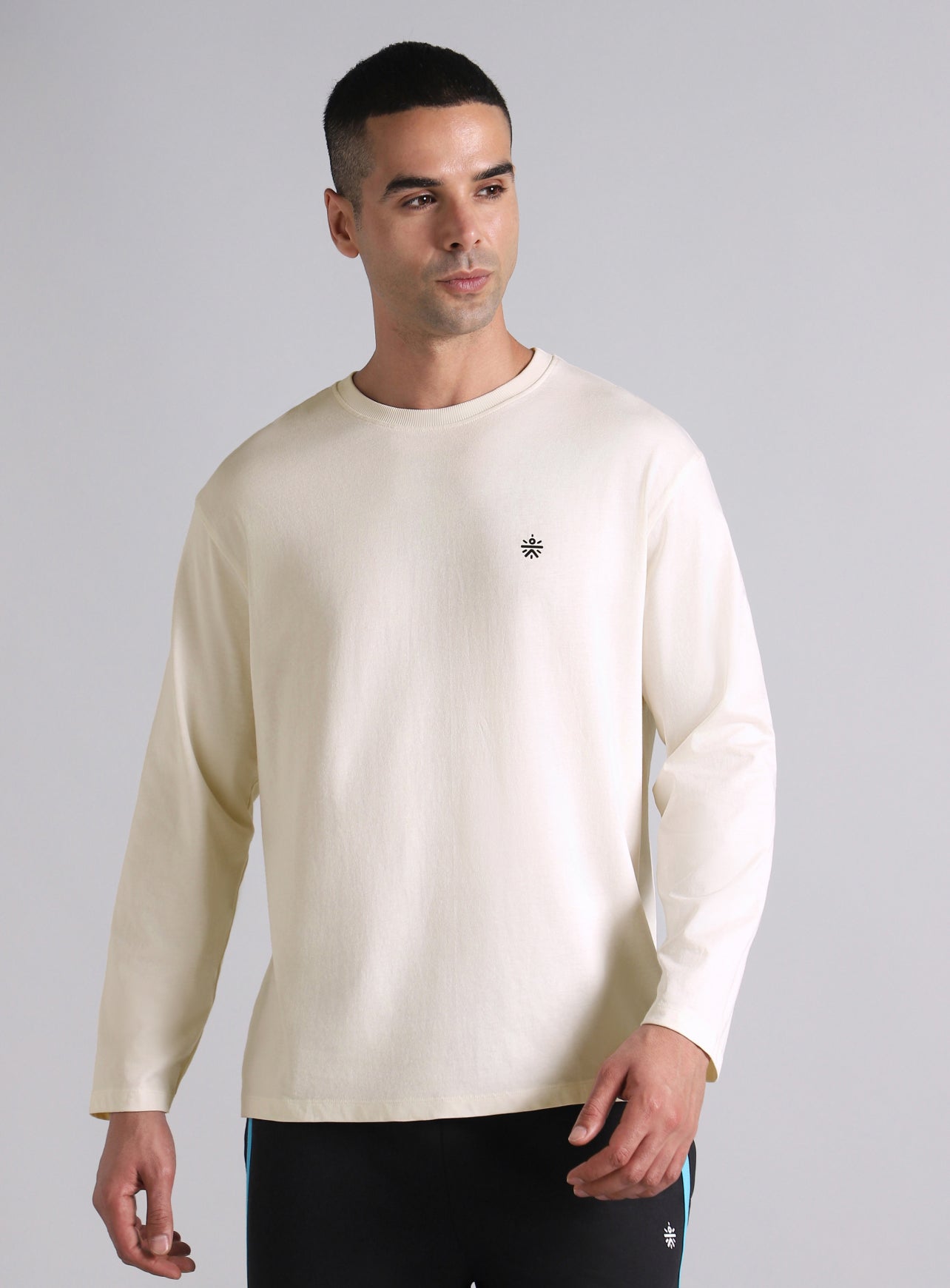 Men's Off-White V-man Relaxed Fit Full Sleeve T-shirt