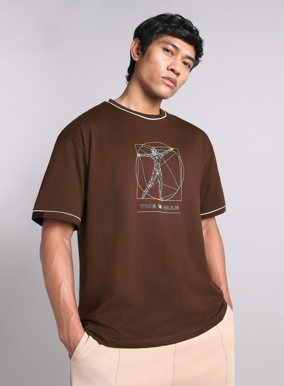 Men's Brown V-Man Relaxed Fit Graphic T-shirt