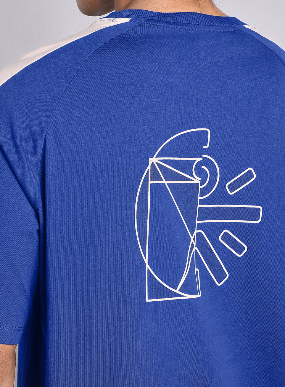 Men's Blue V-man Motion panel Oversized fit T-shirt