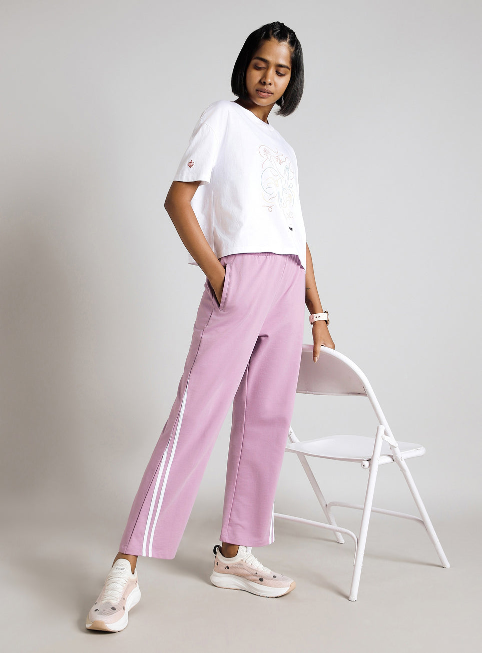 Women's Pink Contrast Edge Straight Fit Trackpants