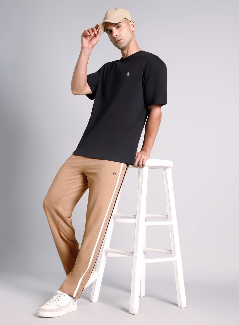 Men's Beige Contrast Playday Trackpants