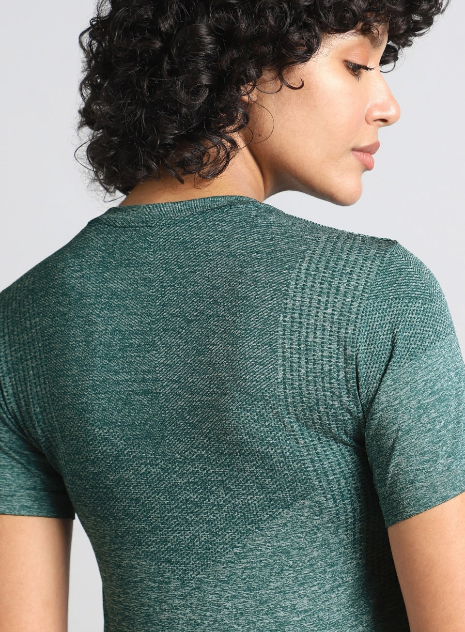 Women's Green Contour Training Slim Fit Seamless T-shirt