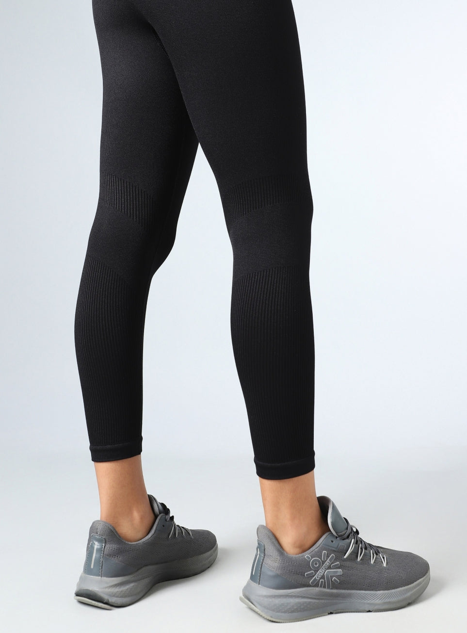 Women's Black Sculpt Fit Seamless Tights