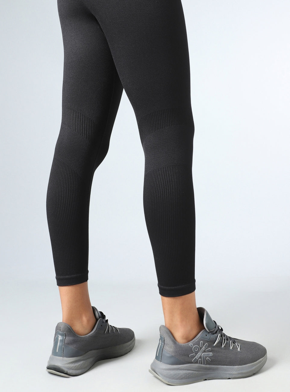 Women's Black Sculpt Fit Seamless Tights