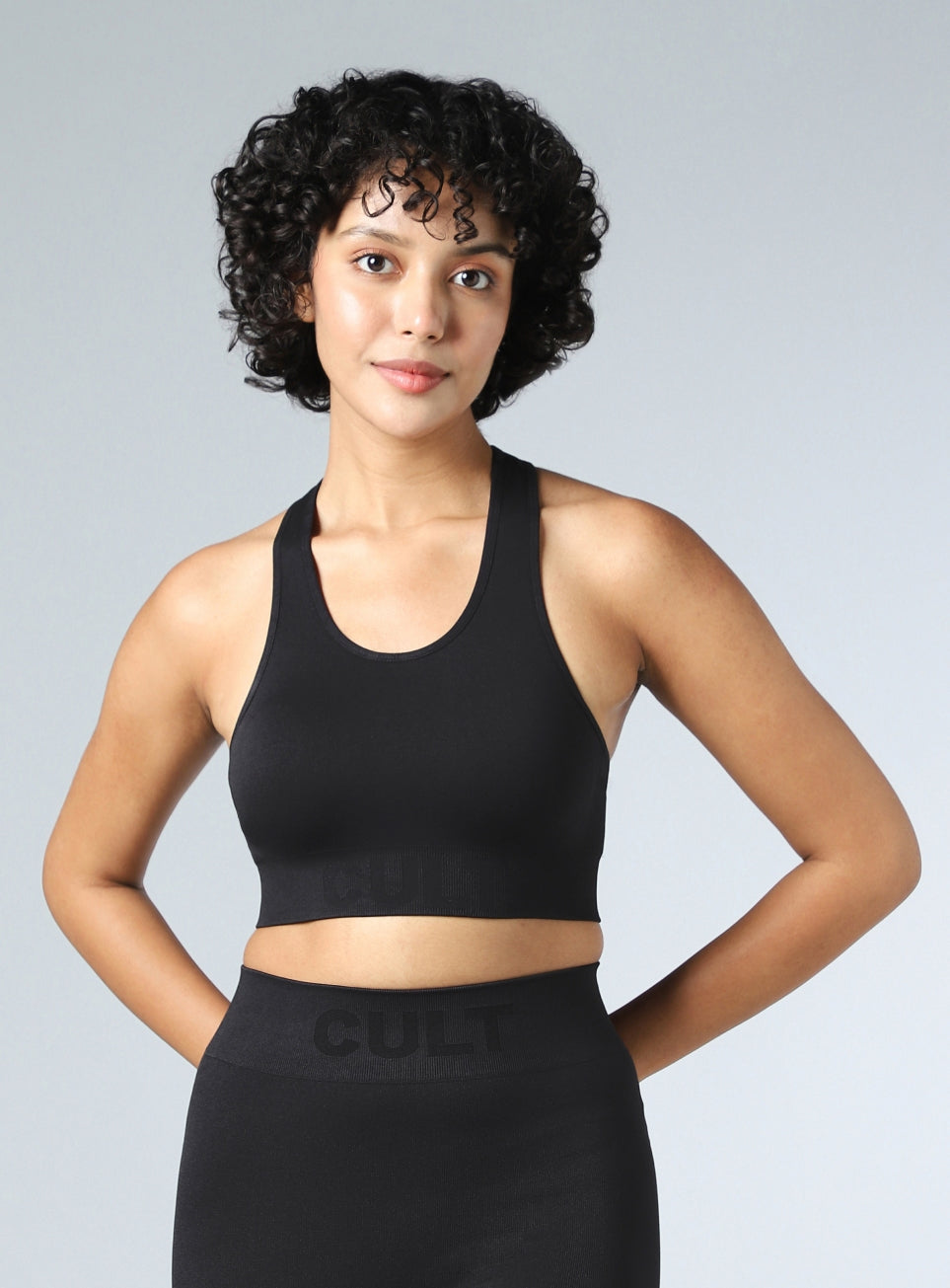 Women's Black Motion Flow Medium Support Seamless Bra