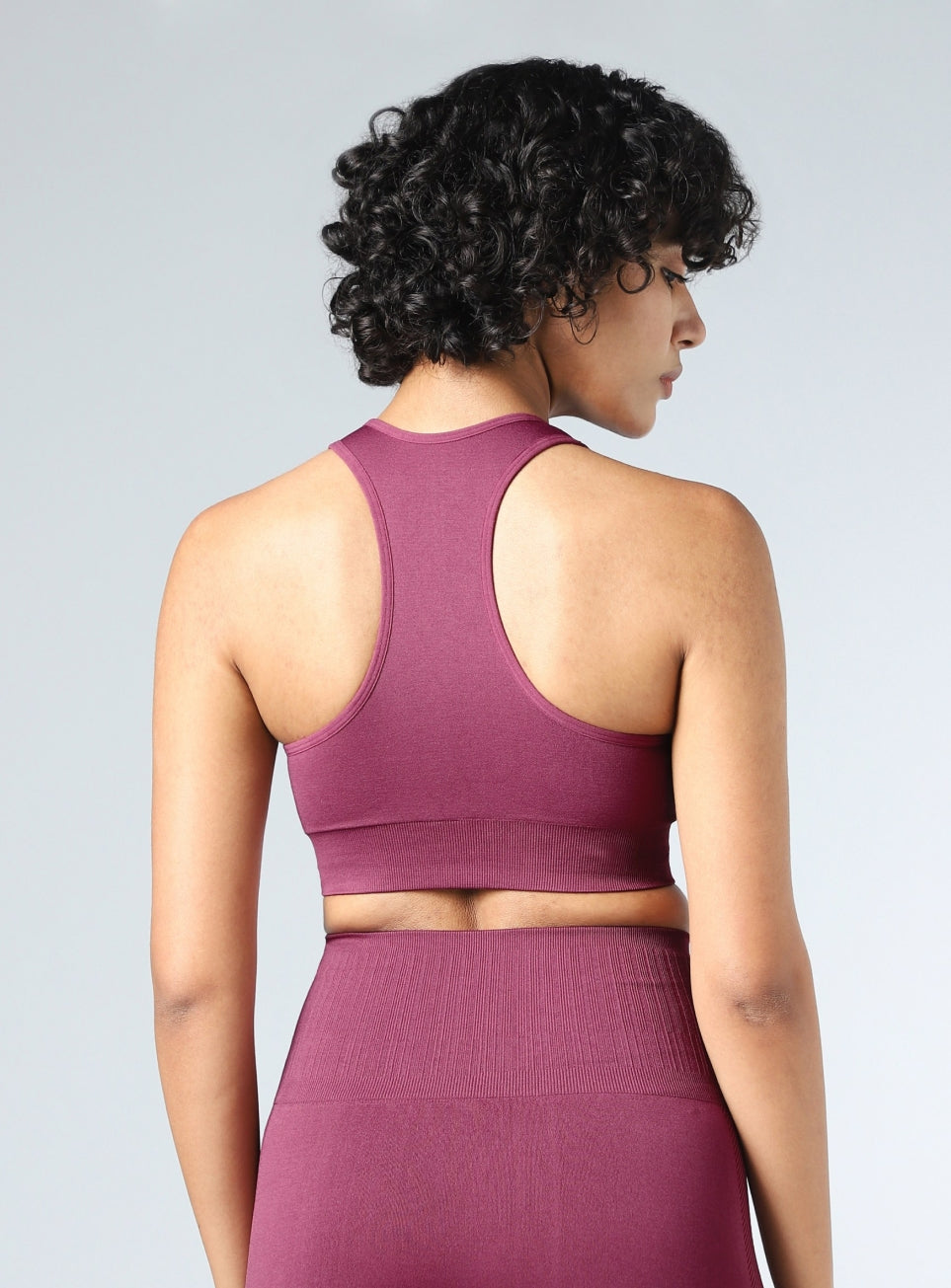 Women's Maroon Motion Flow Medium Support Seamless Bra