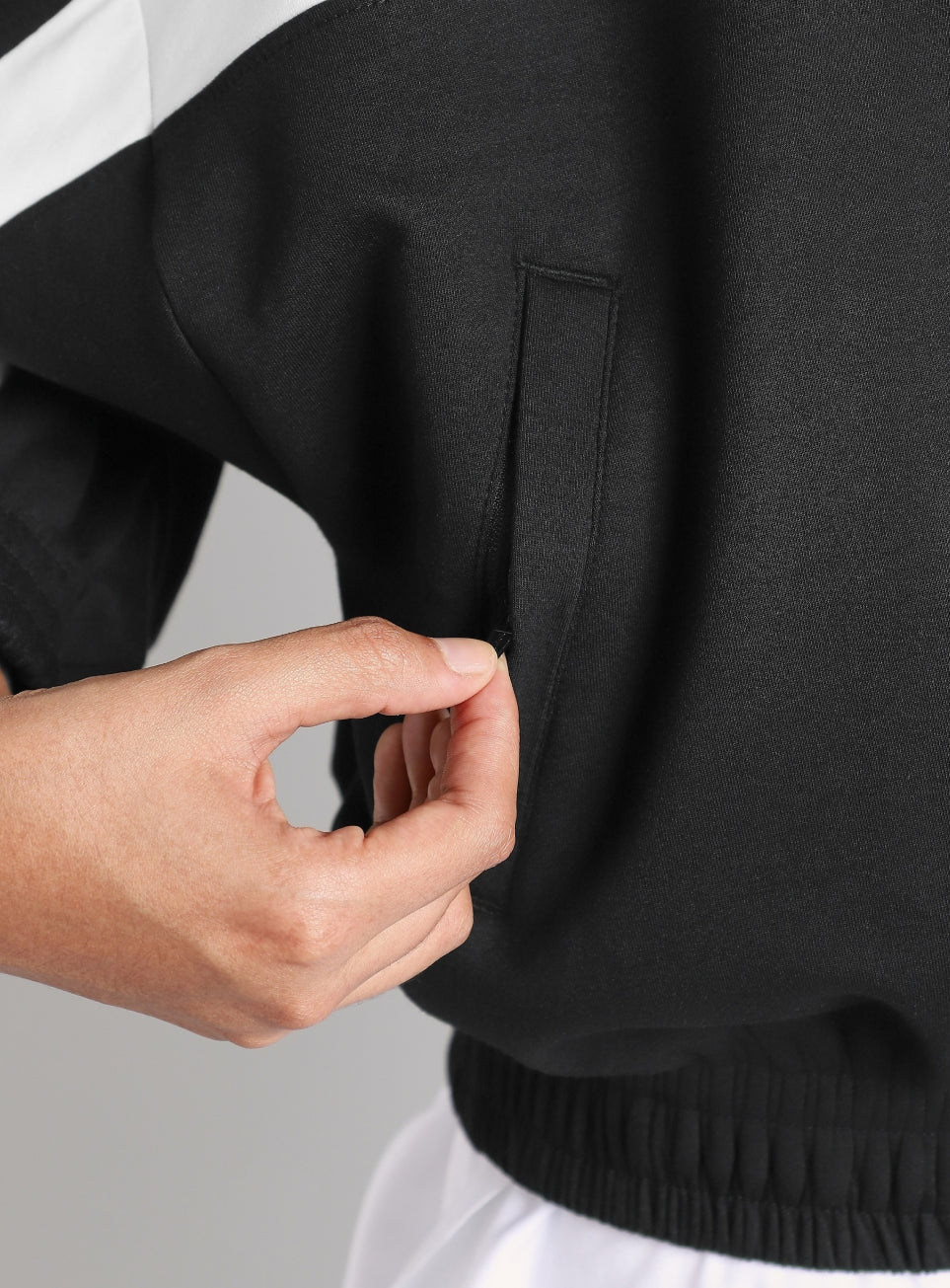 Women's Black Train Combat Boxy Fit Jacket