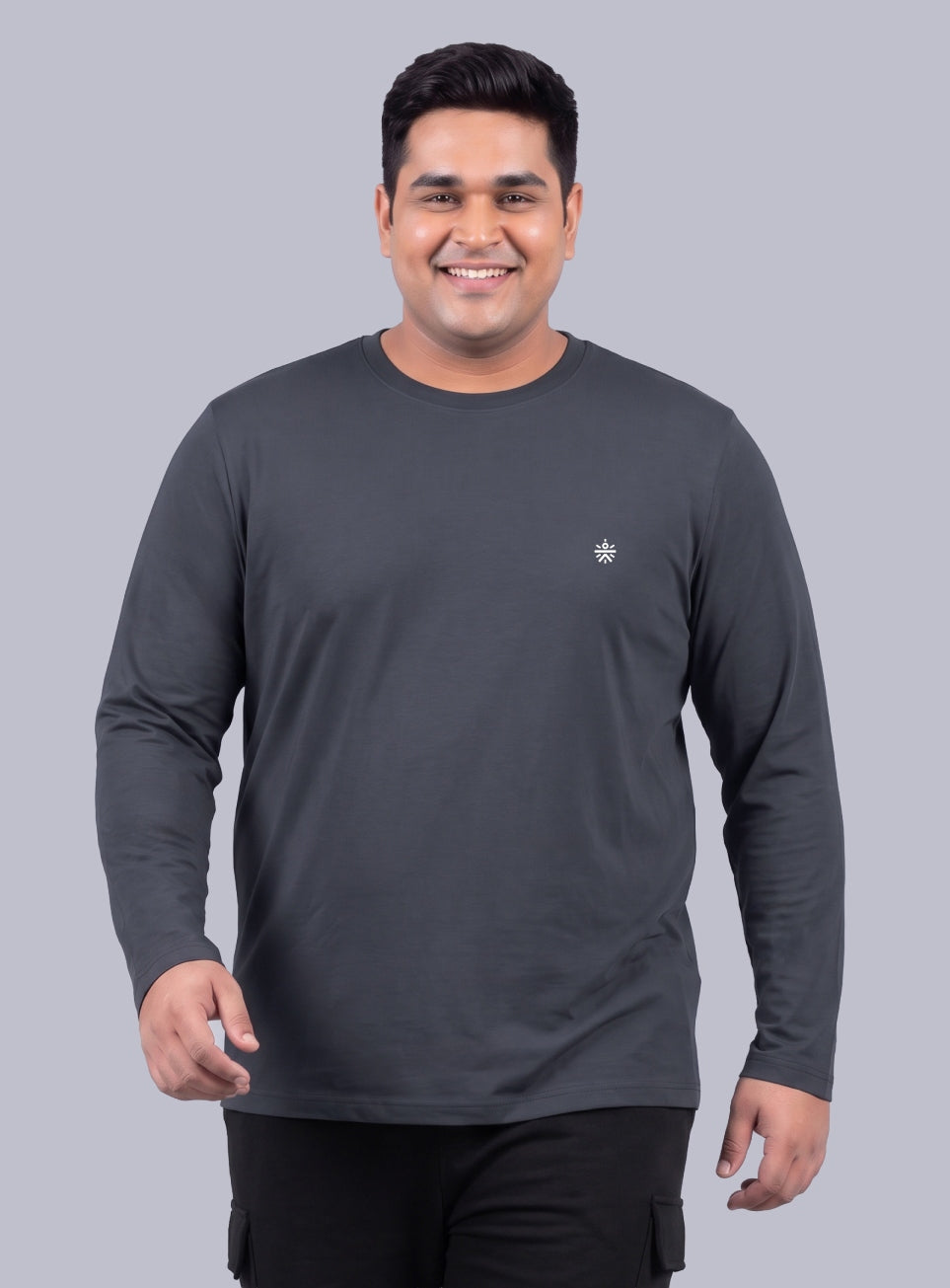 Men's Dark Grey Cult Play Solid Sleeve Plus Size T-shirt