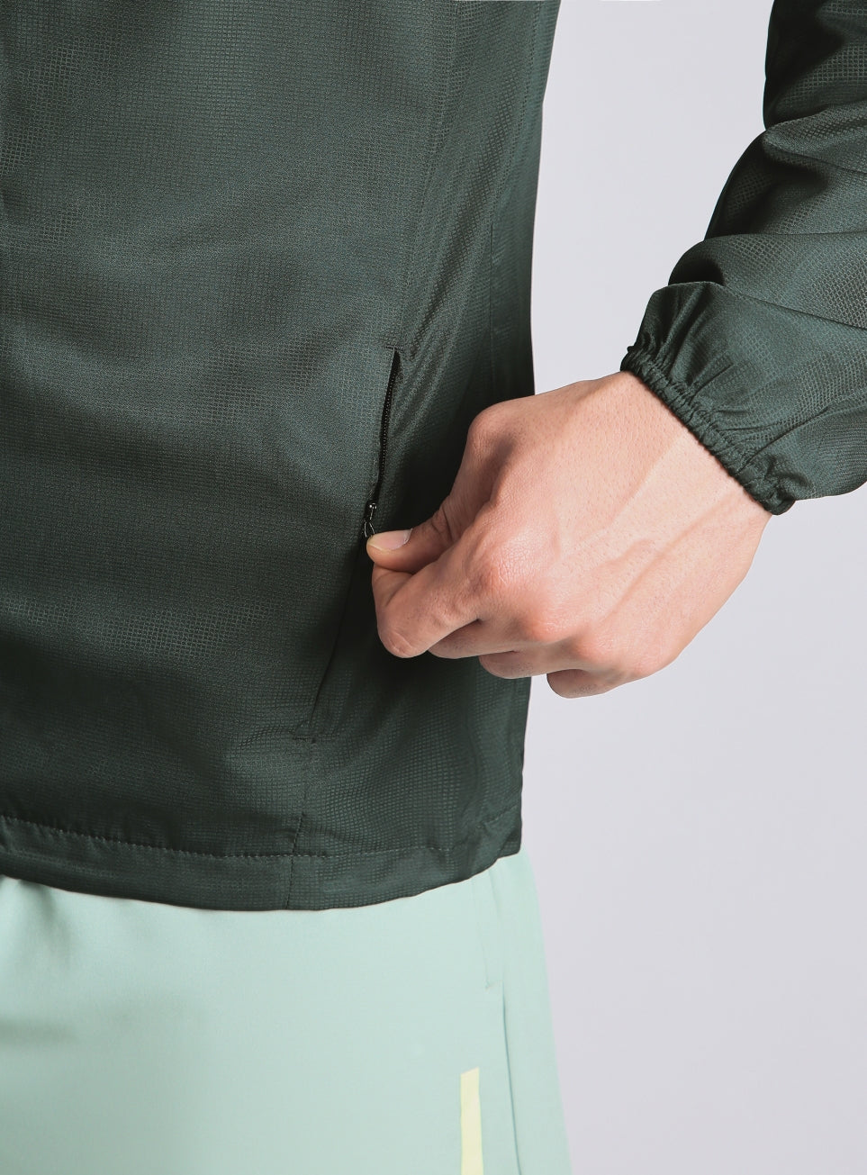 Men's Dark Green Daily Pace Windbreaker Jacket