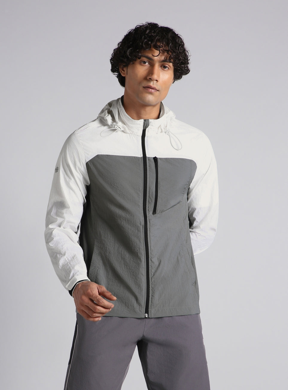 Men's Grey Daily Run Hooded Windbreaker Jacket