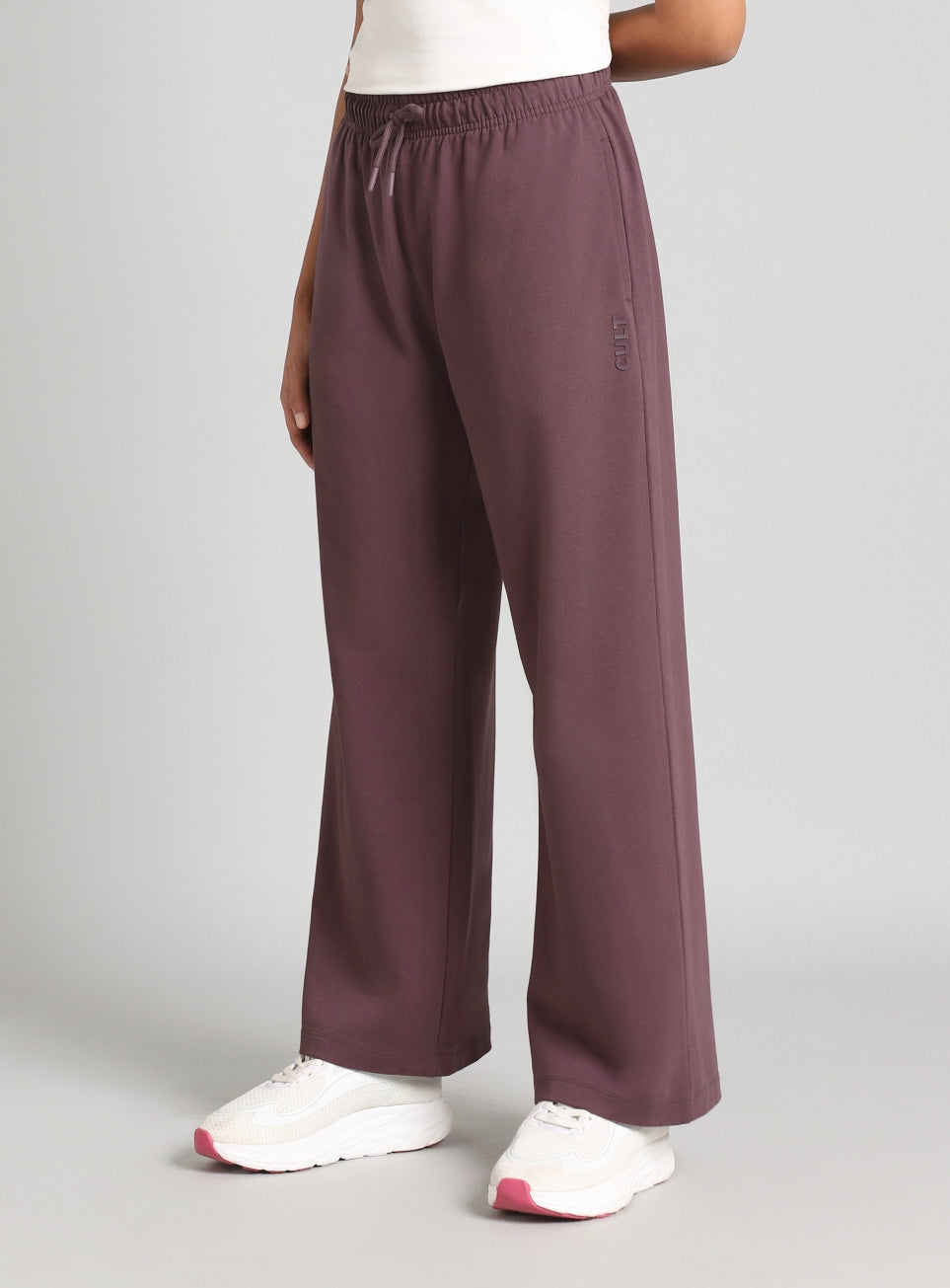 Women's Plum Luxe Fleece Relxed Fit Sweat Trackpants