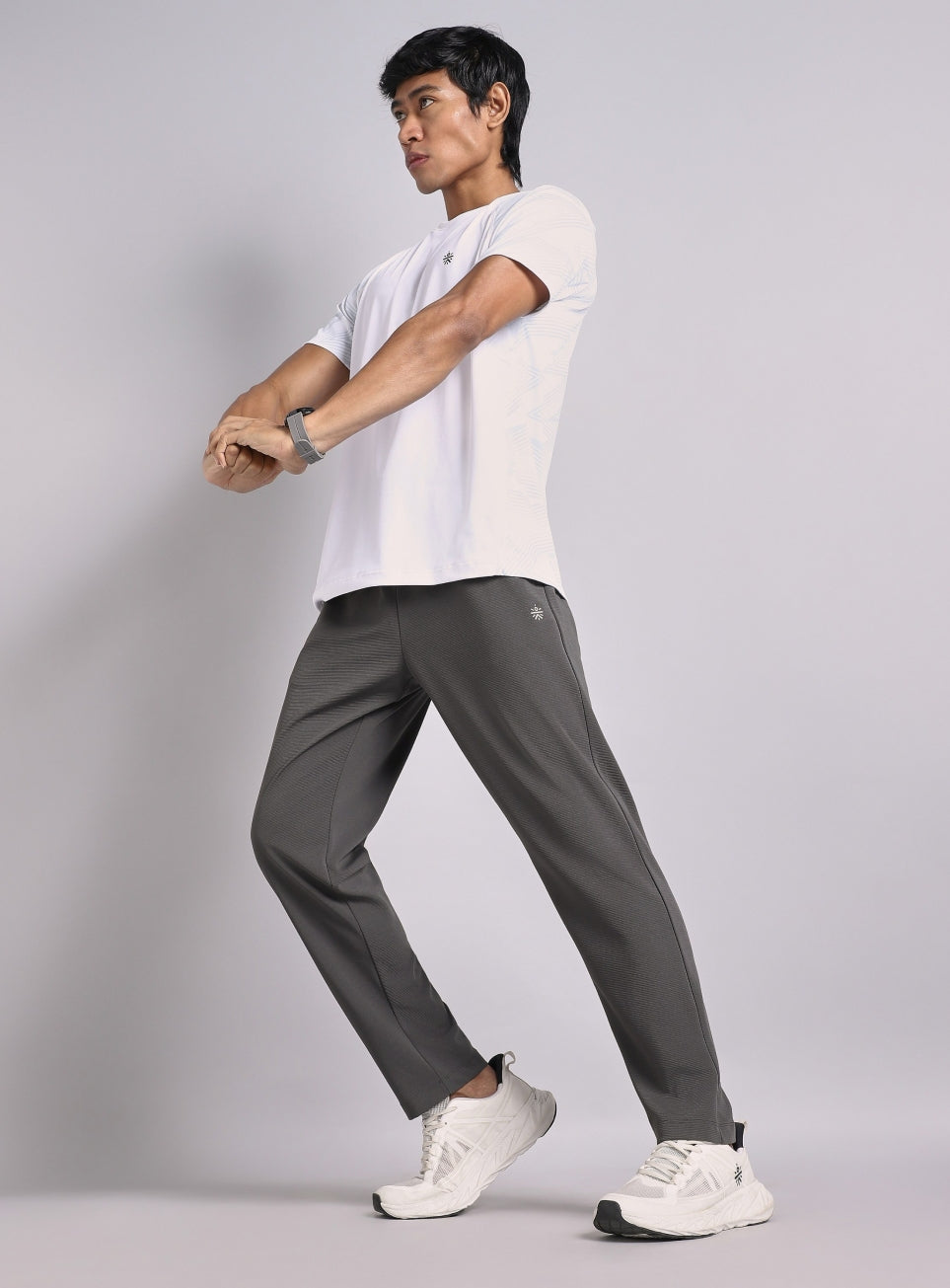 Men's Grey Training Essential Trackpant