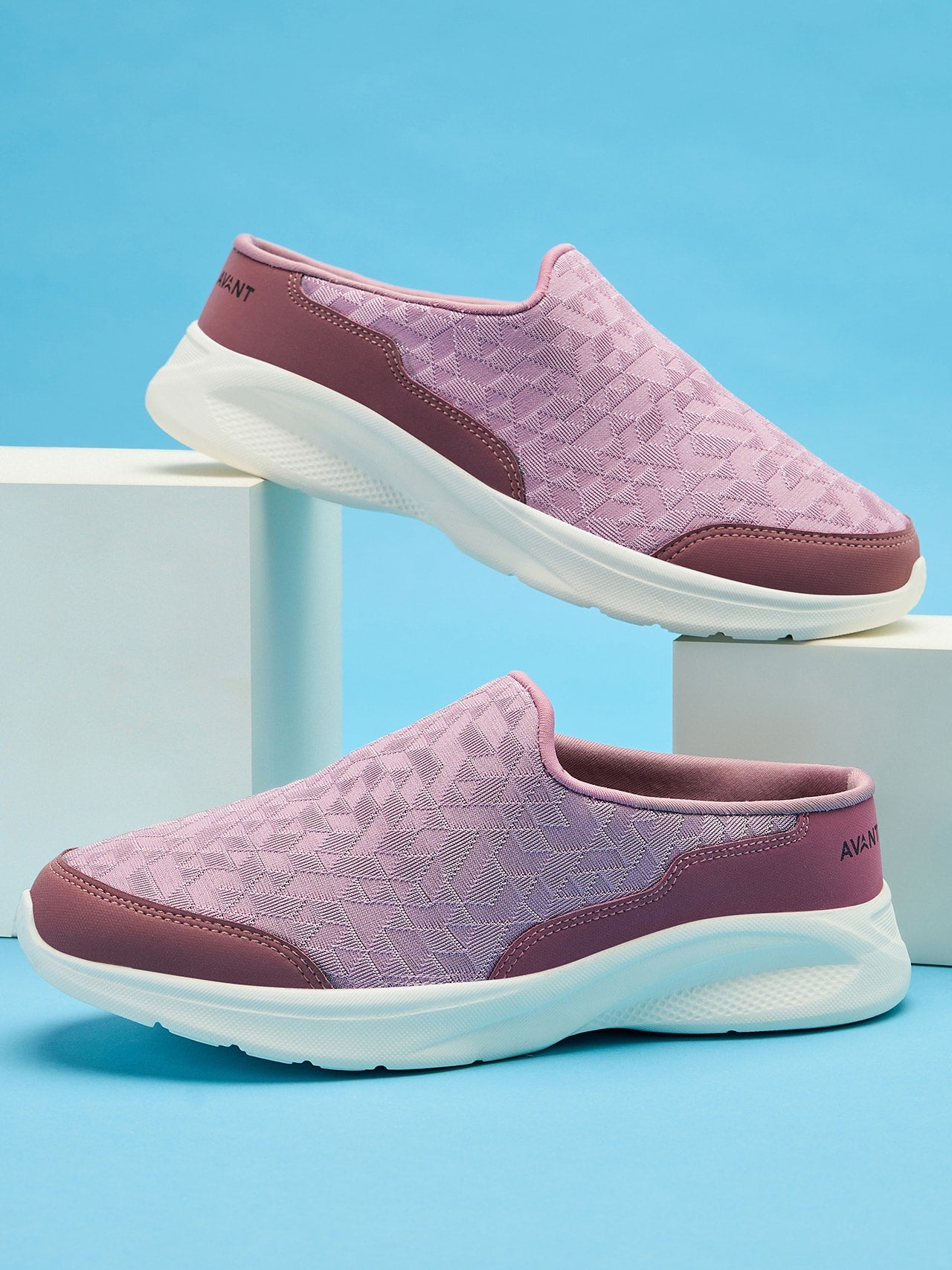 Avant Women's Milano Slip-On Walking Shoes - Purple