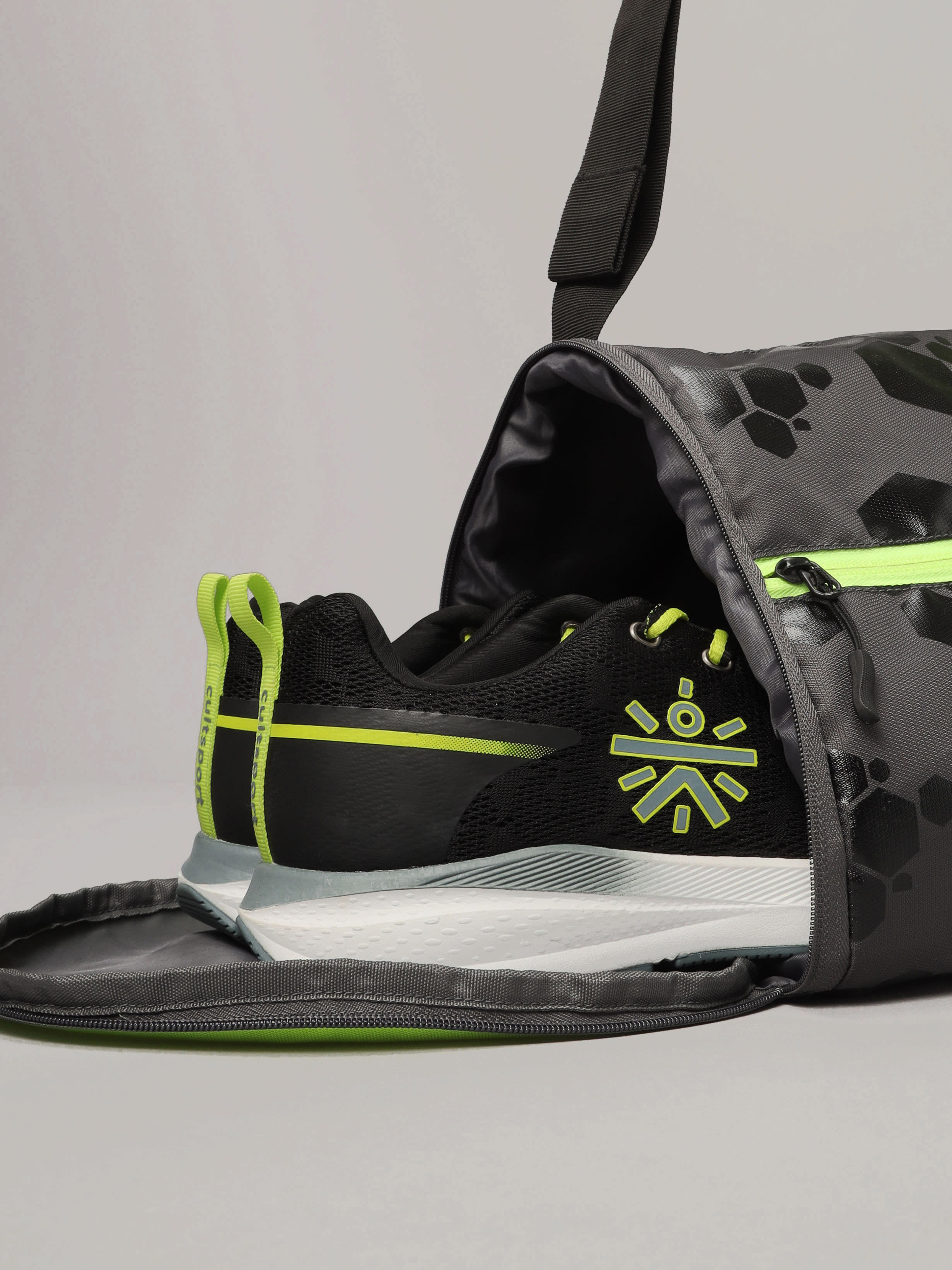 Duffle Bag with Shoe Compartment