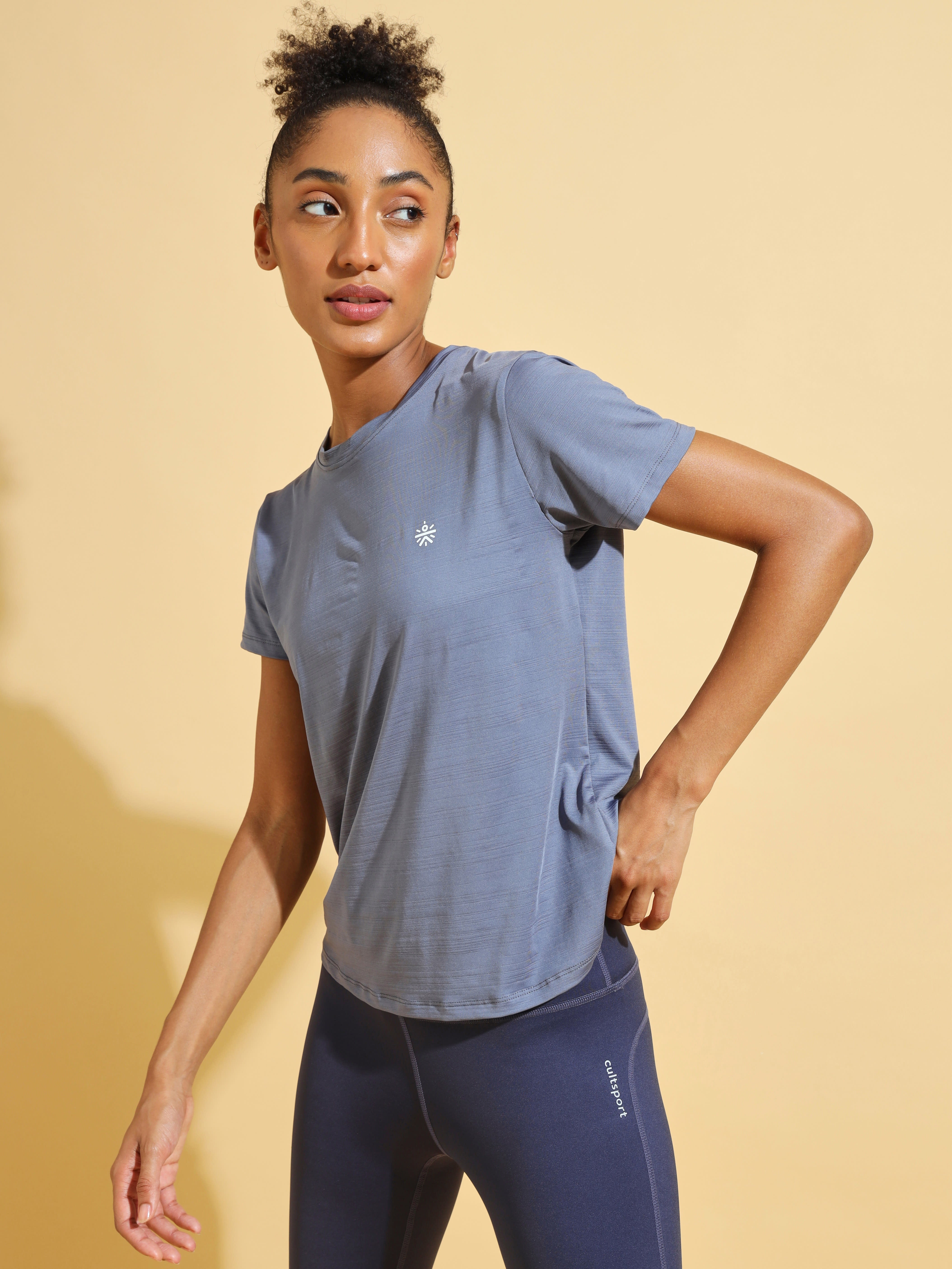 Solid Active T-shirt with Logo