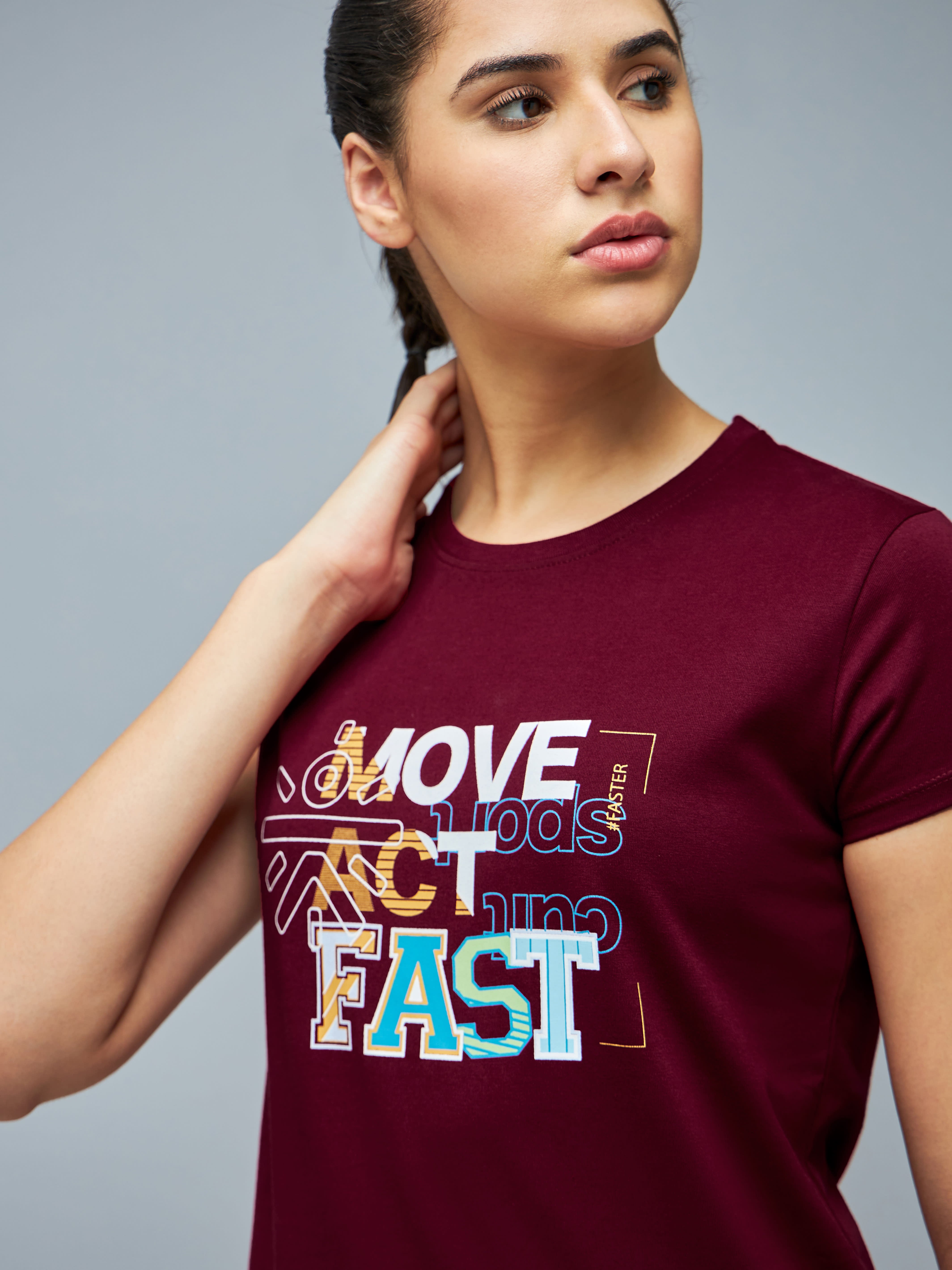 Move Act Fast Graphic T-shirt