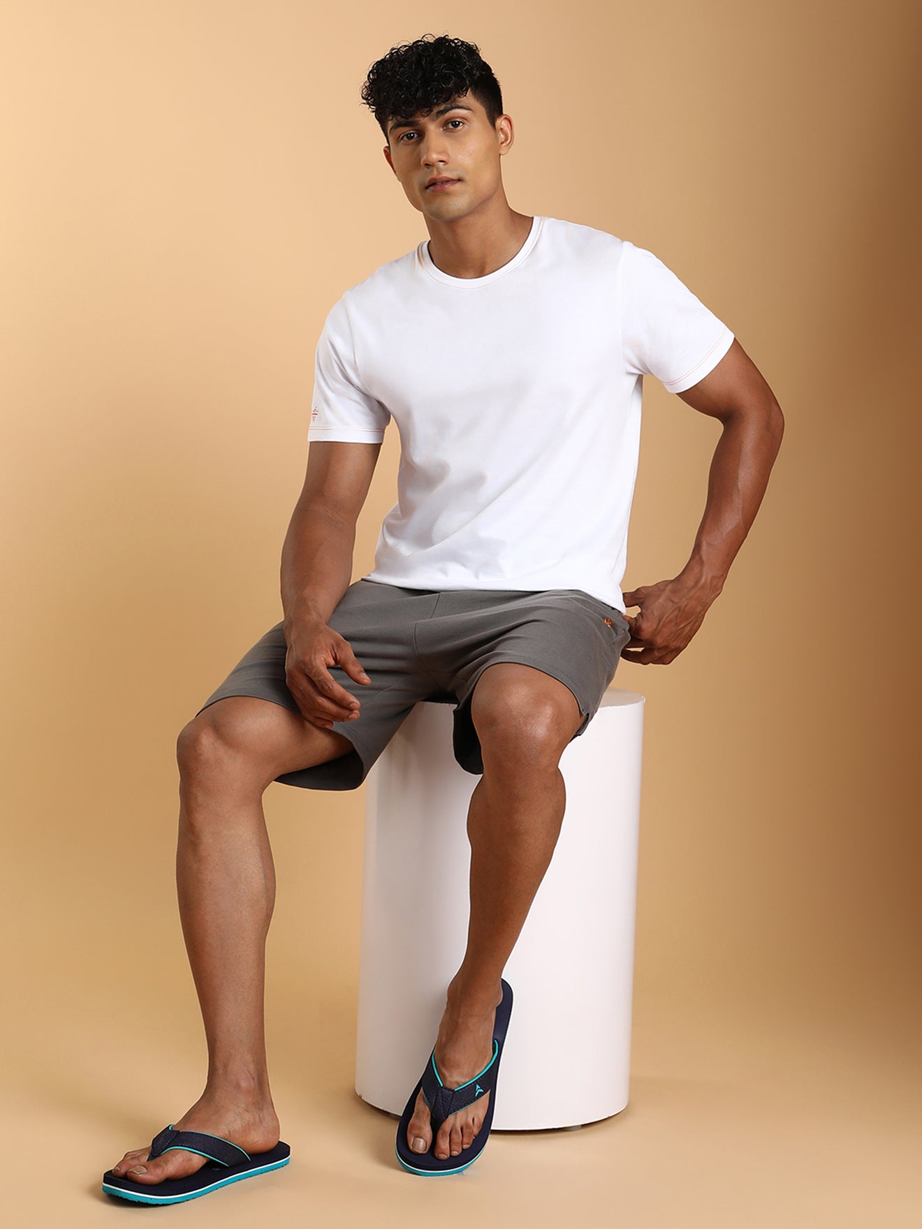 Avant Men's Aqua Flip Flops - Navy