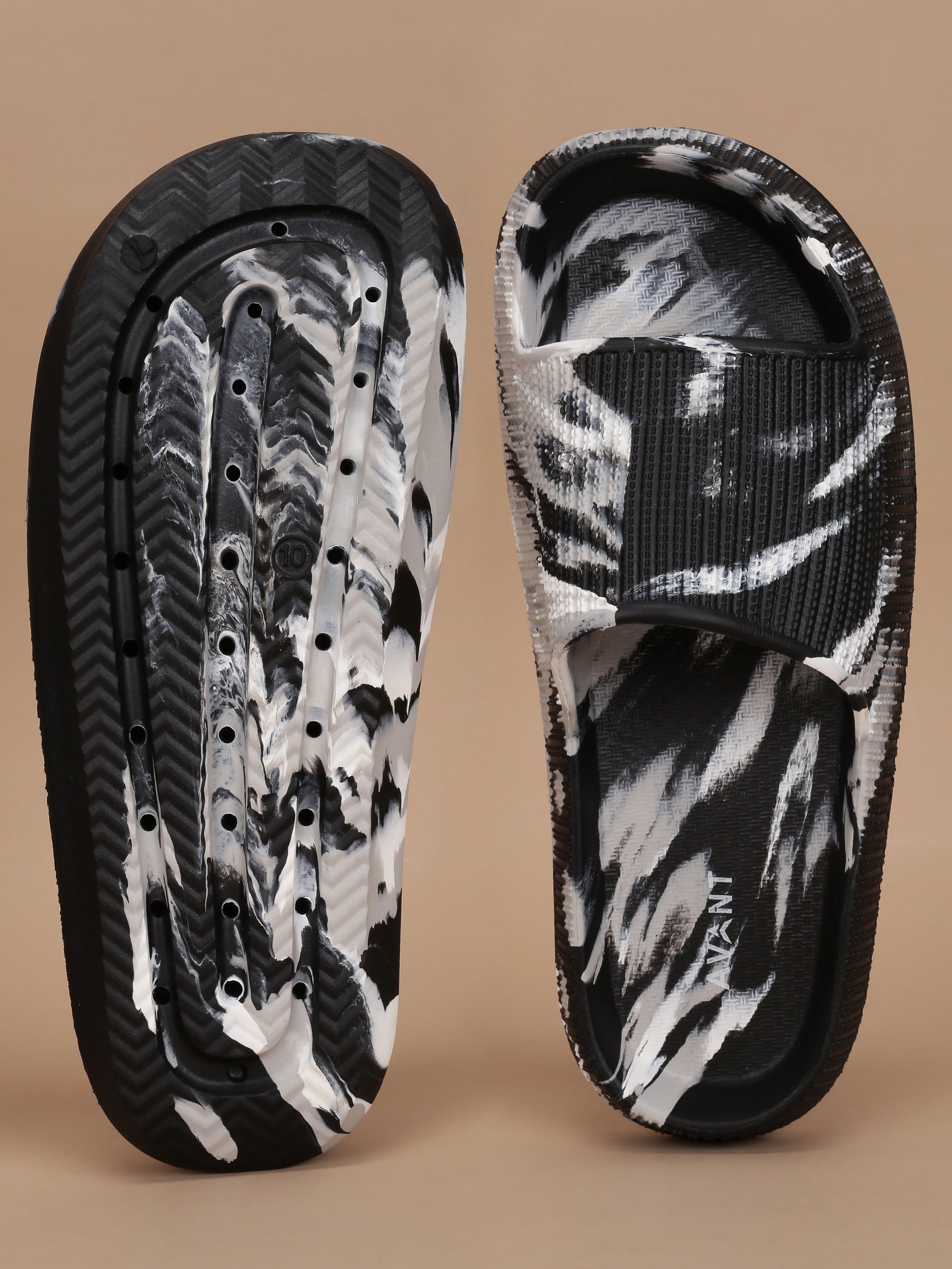 Avant Men's Nox Sliders - Black/White