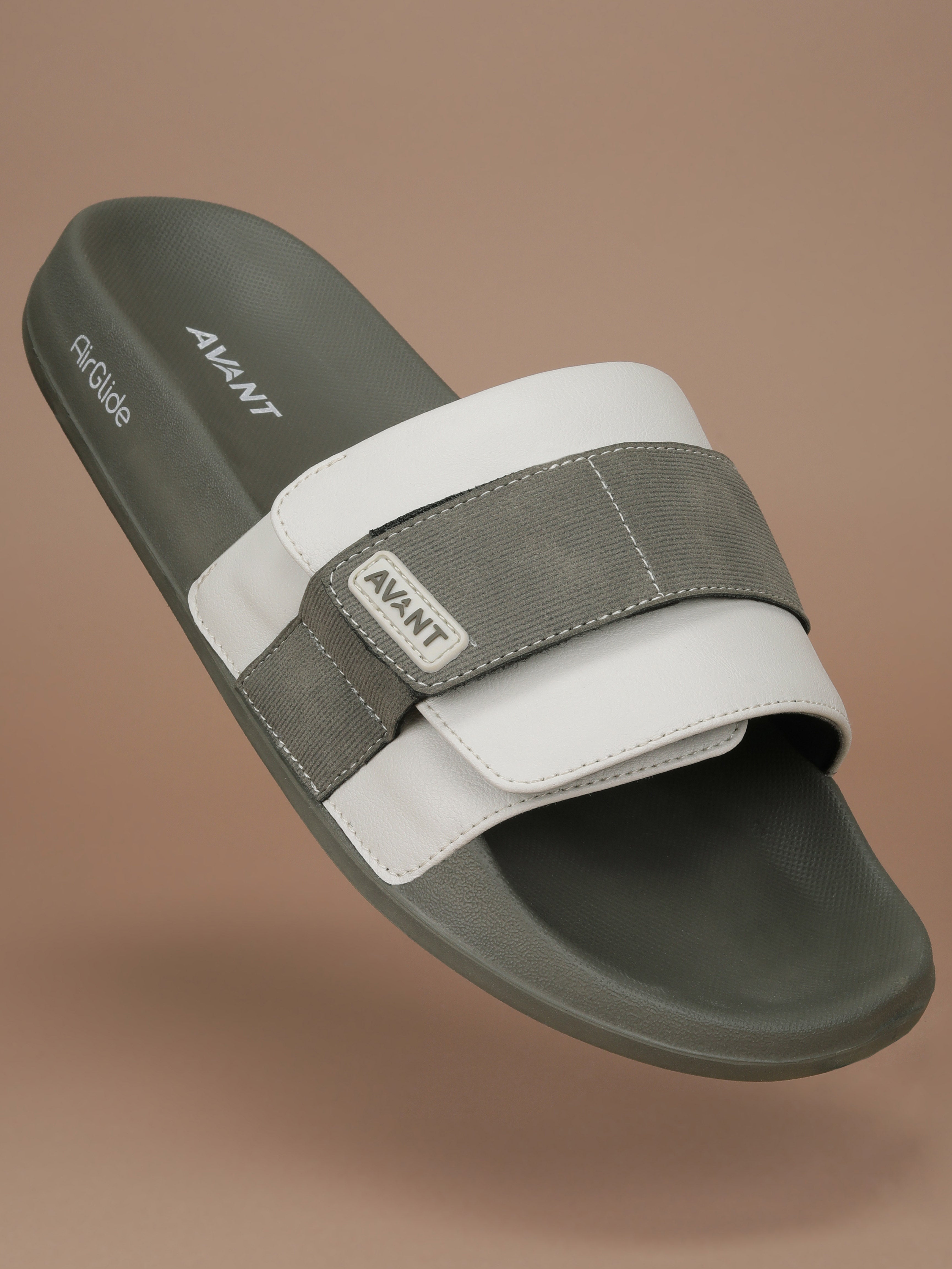 Avant Men's EasyTread Sliders - Beige