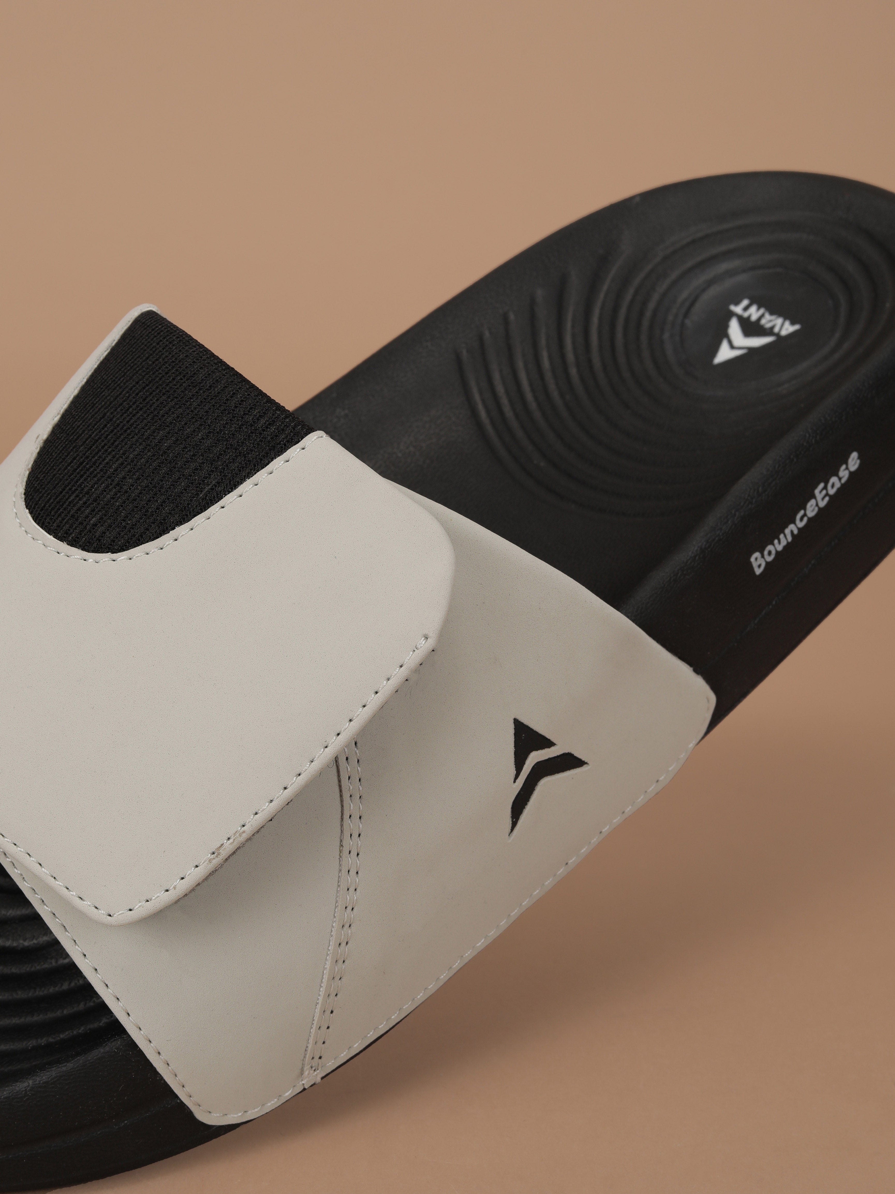 Avant Men's PlushStep Sliders - Grey