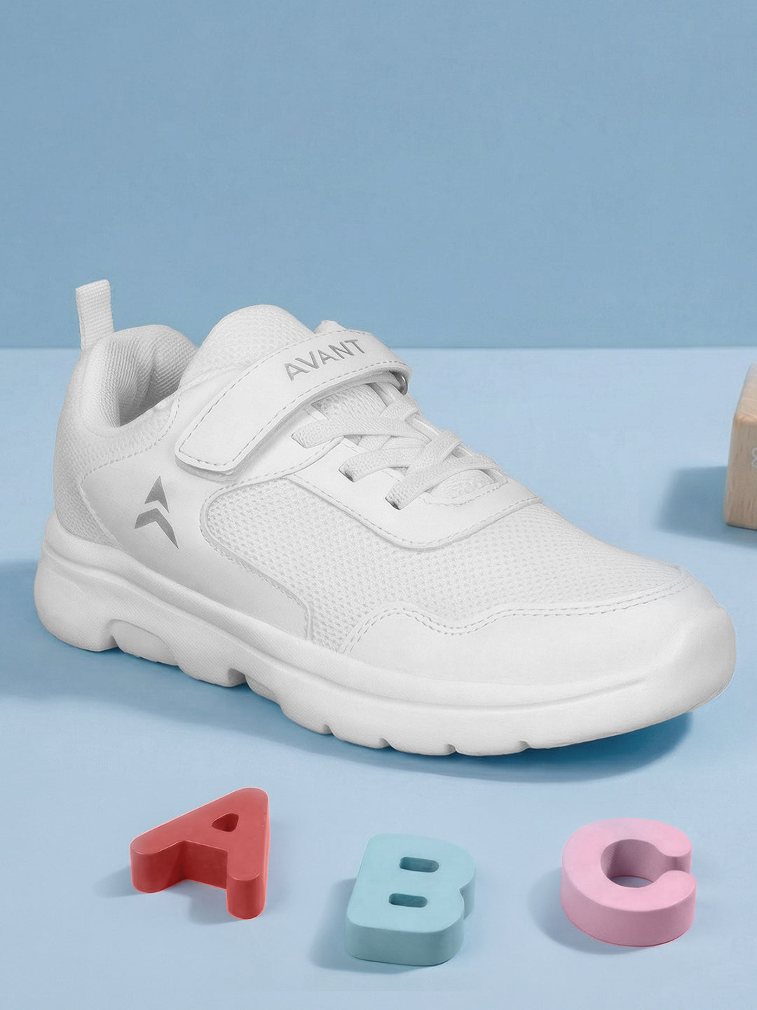 Avant Kid's Unisex ZoomPlay School Shoes - White