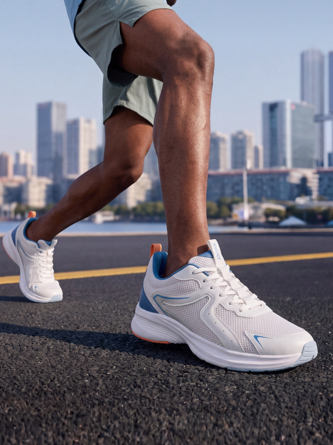 Avant Men's AeroPulse Running Shoes - White