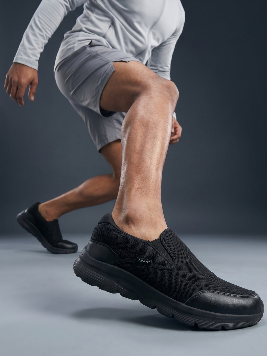Avant Men's AirCruise Slip-On Walking Shoes - Black