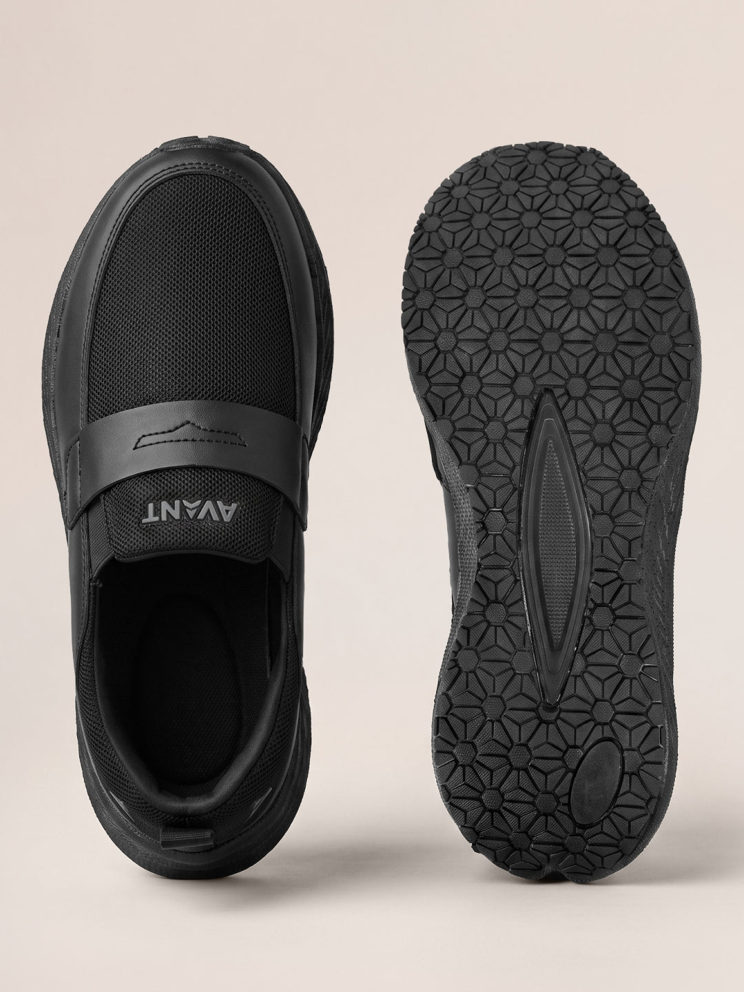 Avant Men's AeroShift Slip-On Walking Shoes - Black